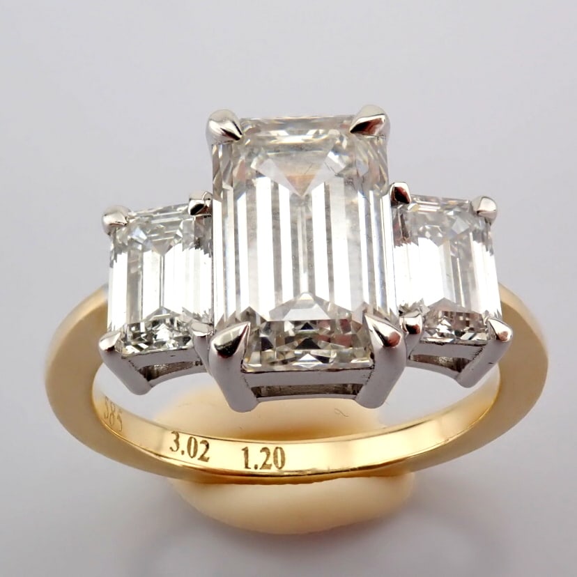 Emerald Cut Lab-Grown Diamond Ring - 4.22 Total Carat (IGI Certified) (1 of 8)