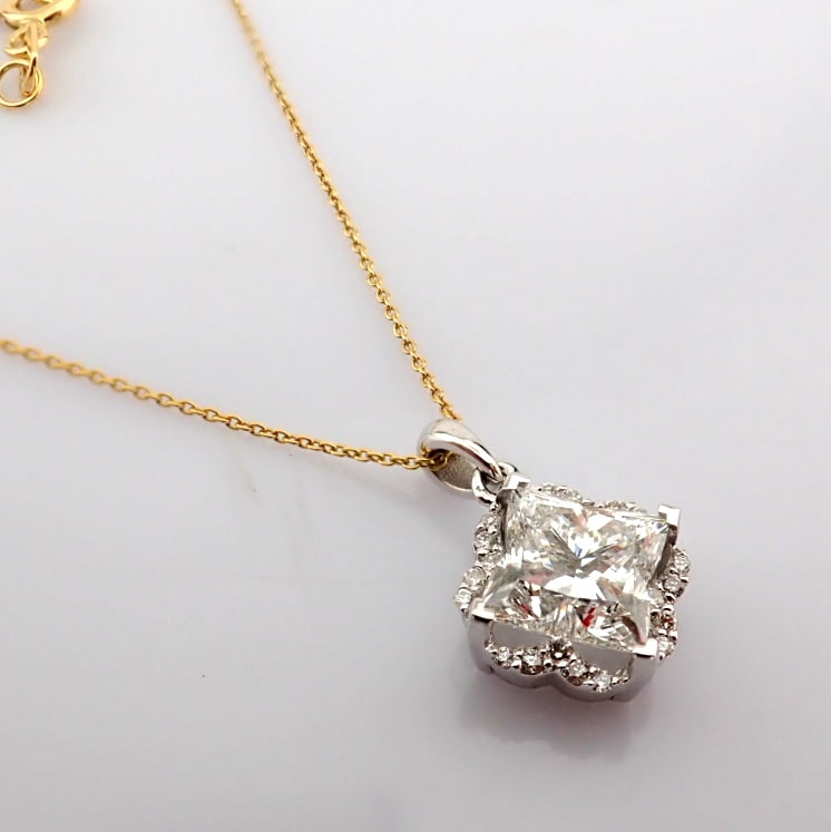 Flower Cut Lab-Grown Diamond Necklace - 2.08 Total Carat (IGI Certified) - 6