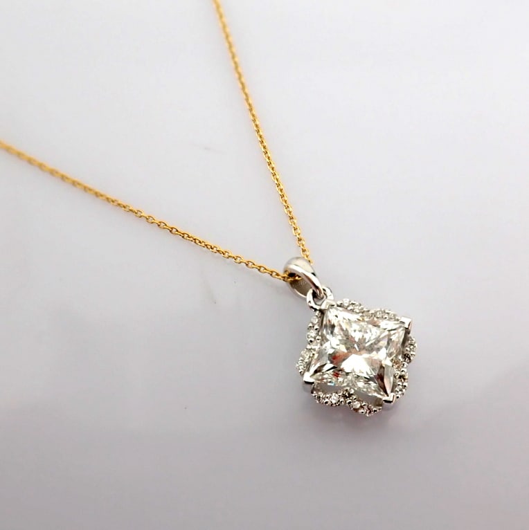 Flower Cut Lab-Grown Diamond Necklace - 2.08 Total Carat (IGI Certified) - 7