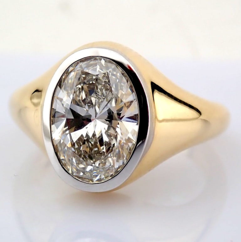 Oval Cut Lab-Grown Diamond Ring - 2.05 Total Carat (IGI Certified) - 4