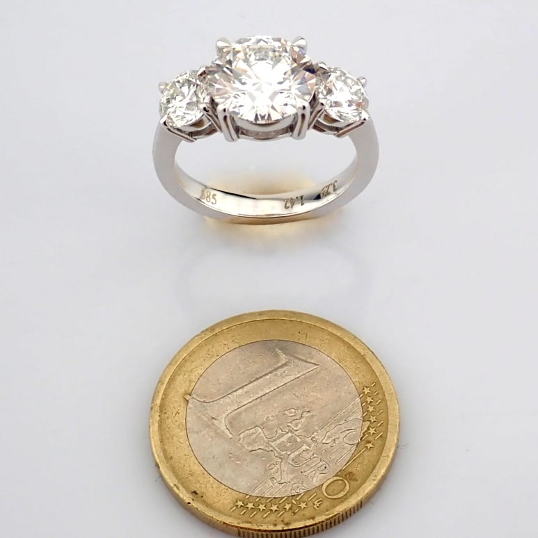 Round Cut Lab-Grown Diamond Ring - 4.71 Total Carat (IGI Certified) - 7