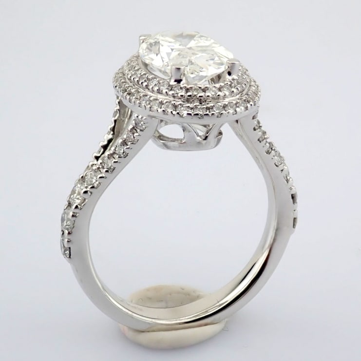 Oval Cut Lab-Grown Diamond Ring - 2.65 Total Carat (IGI Certified) - 5