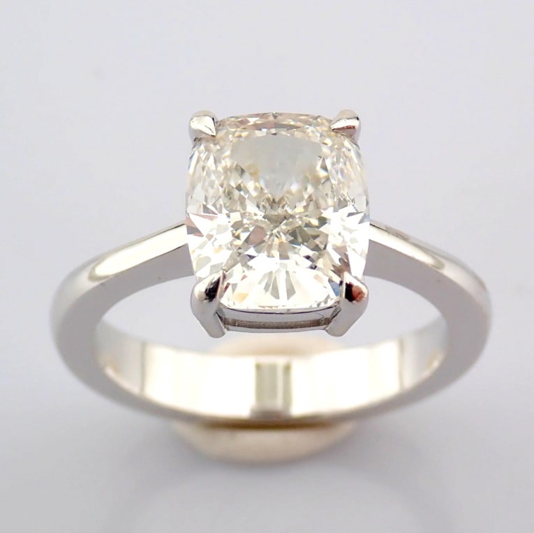 Cushion Cut Lab-Grown Diamond Ring - 3.05 Total Carat (IGI Certified) - 2