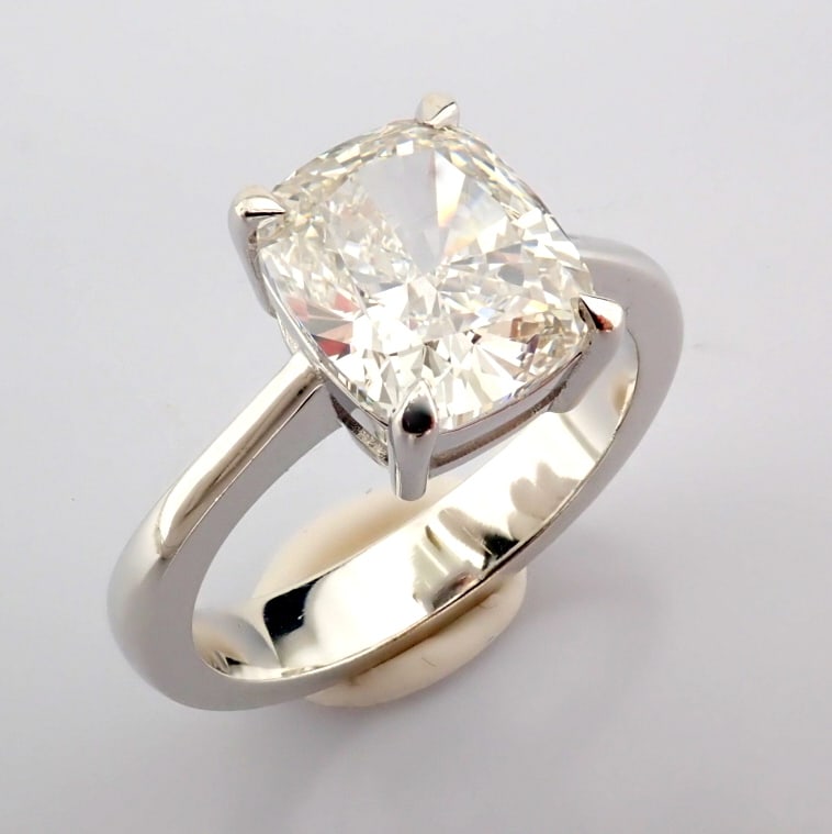 Cushion Cut Lab-Grown Diamond Ring - 3.05 Total Carat (IGI Certified) - 3