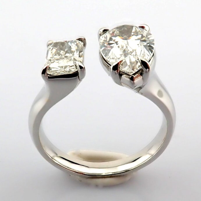Pear Cut Lab-Grown Diamond Ring - 2.89 Total Carat (IGI Certified) - 5