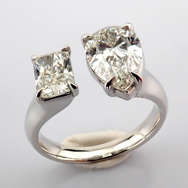 Pear Cut Lab-Grown Diamond Ring - 2.89 Total Carat (IGI Certified) - 6