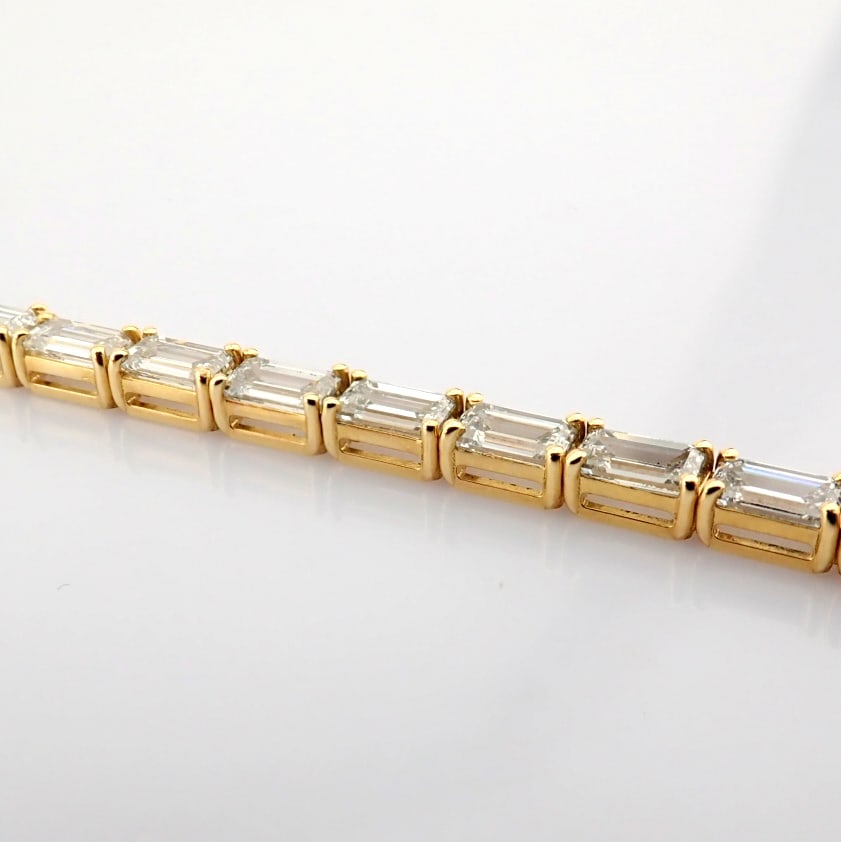 Emerald Cut Lab-Grown Diamond Tennis Bracelet - 10.16 Total Carat (MDI Certified) - 4