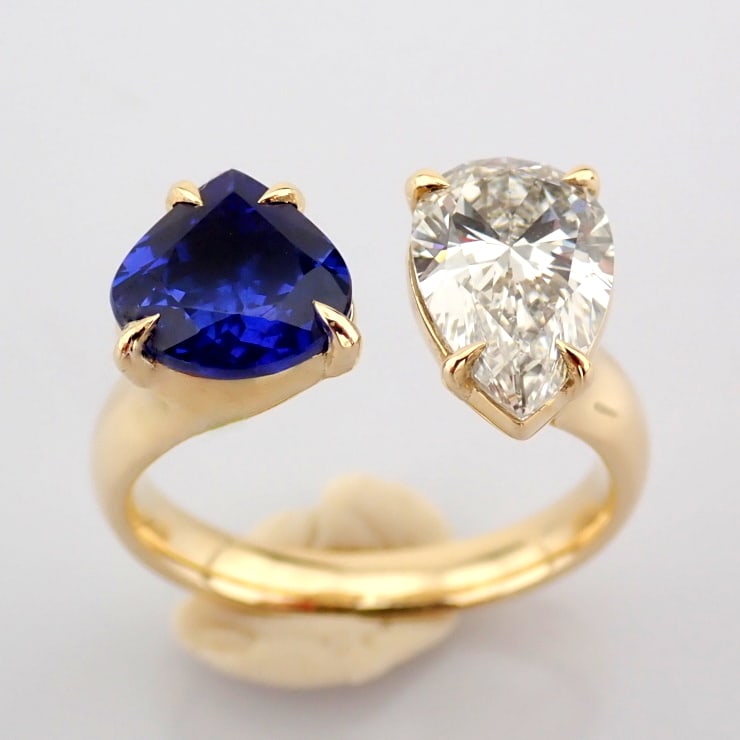 Pear Cut Lab-Grown Diamond Ring - 3.65 Total Carat (IGI Certified) - 6