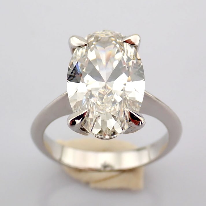 Oval Cut Lab-Grown Diamond Ring - 5.11 Total Carat (IGI Certified) - 5