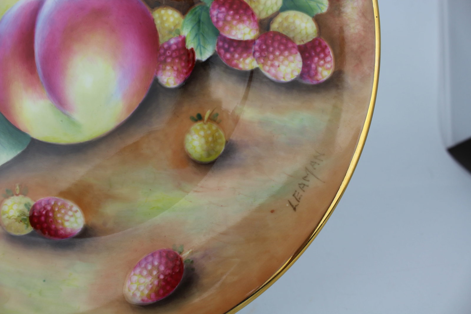Pair of Leaman Hand Painted Fruit Cabinet Plates - 8