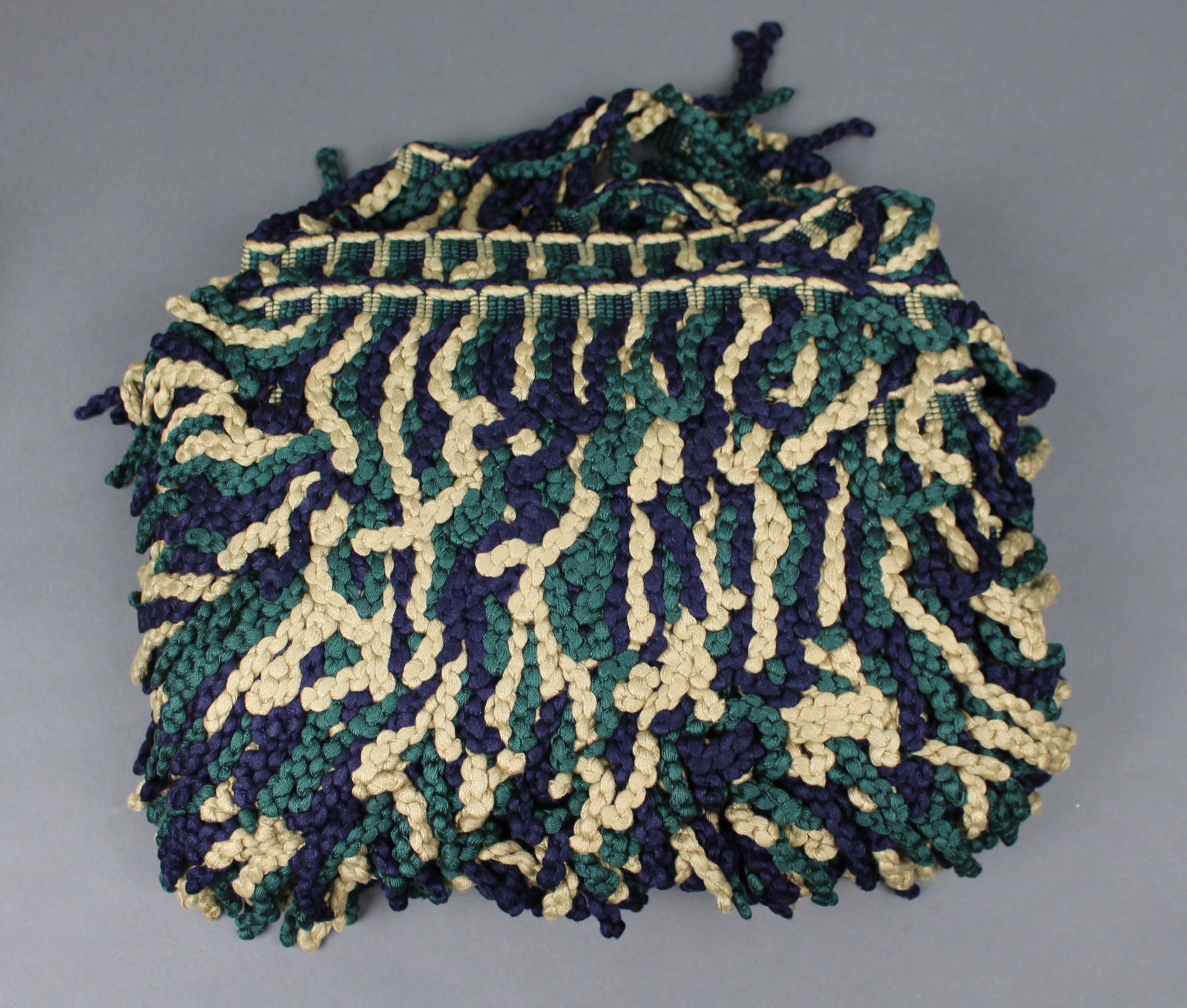 Upholstery Bullion Fringe: Title: Upholstery Bullion Fringe Description: Upholstery Bullion Fringe. As pictured. Condition: Used Delivery option: Collection & Delivery Location: WR1 Category: Collectables
