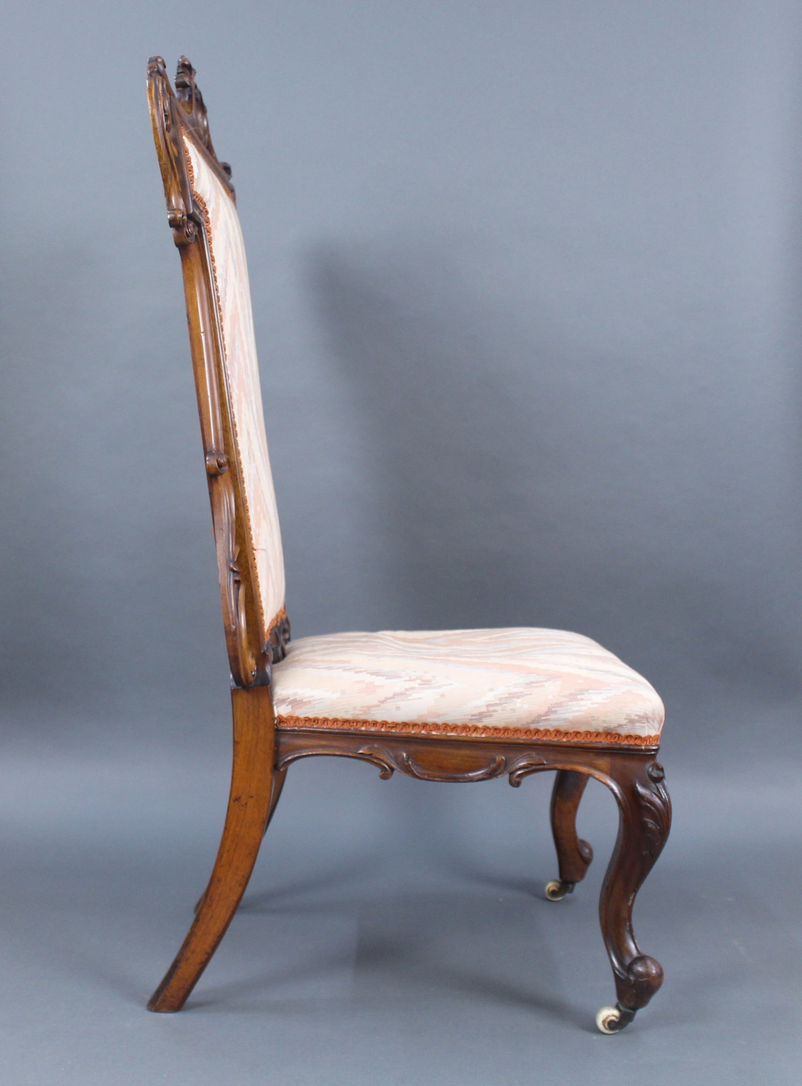 Victorian Carved Walnut Side Chair, England circa 1860 - 3