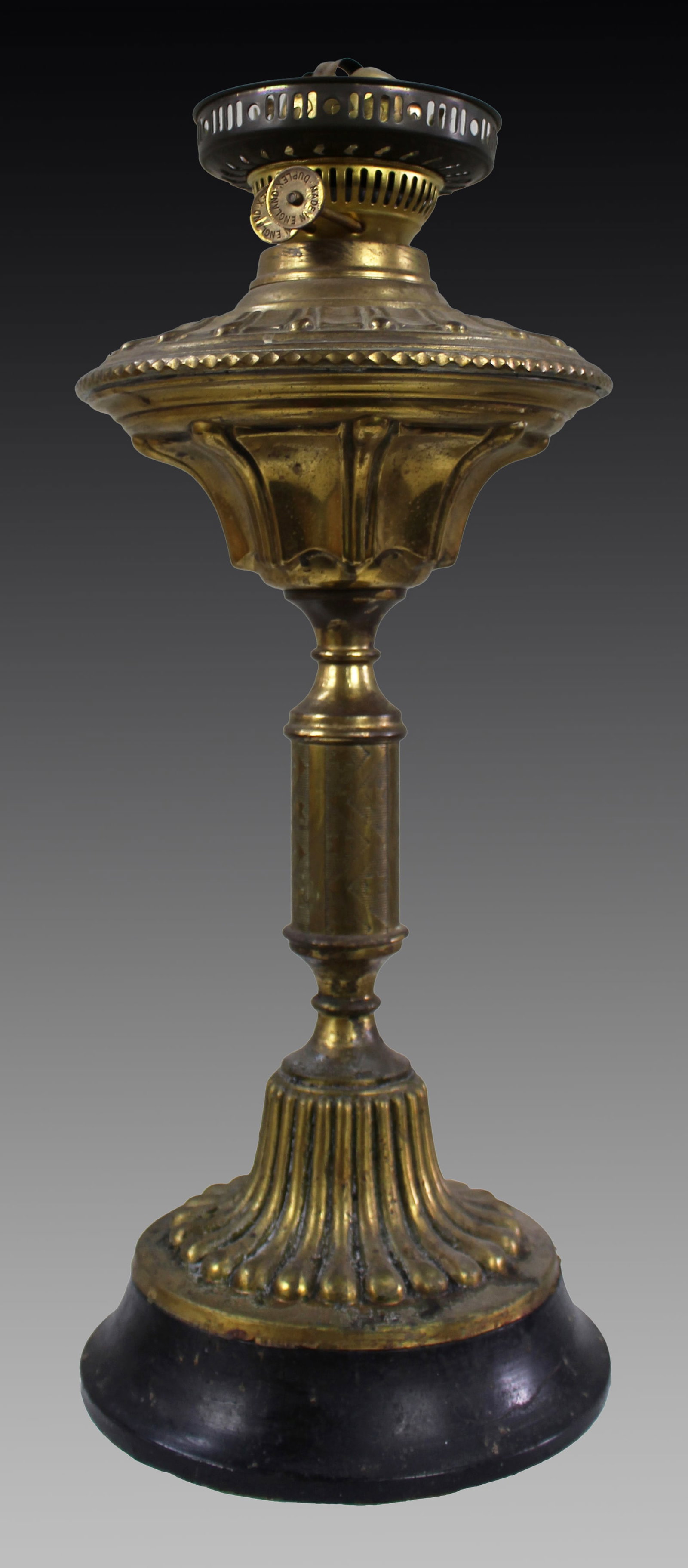 Antique Victorian Brass Duplex Oil Lamp Base - 4