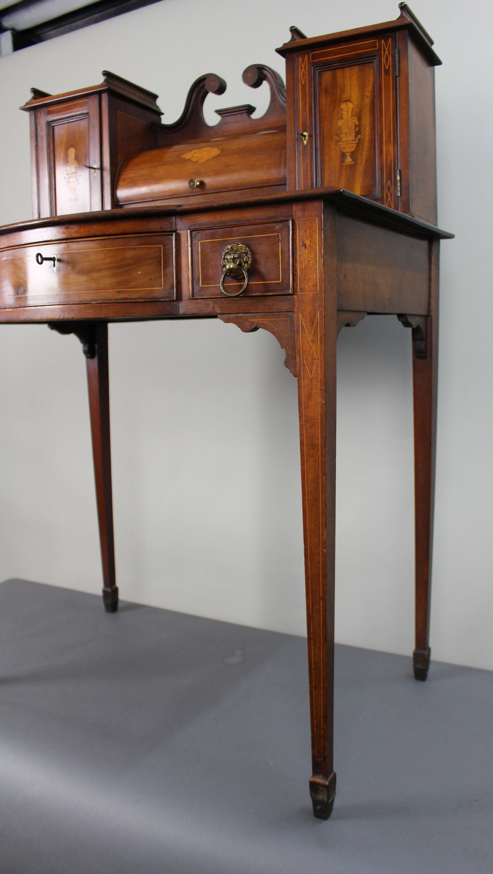 Antique Edwardian Inlaid Mahogany & Satinwood Desk - 16