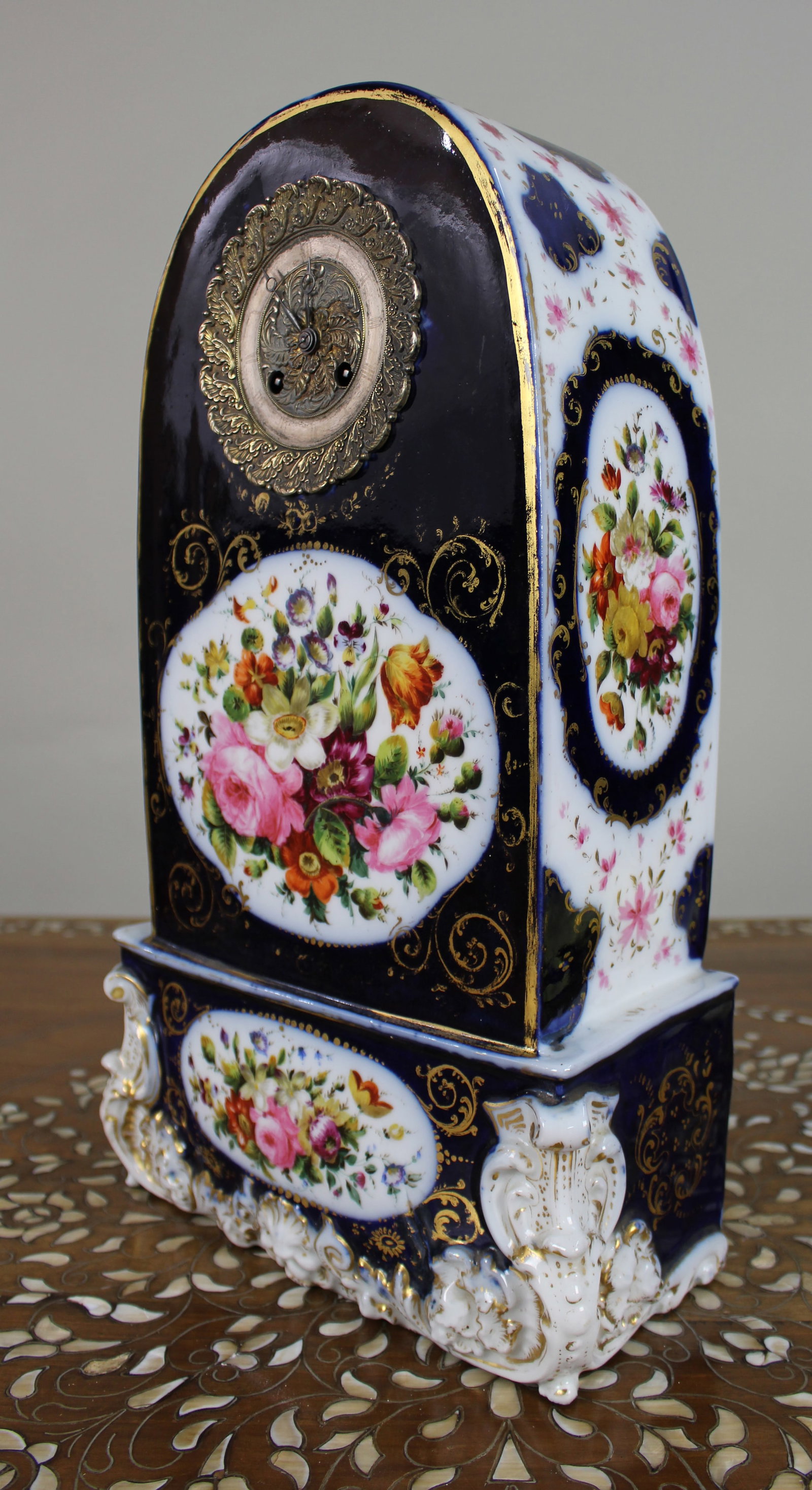 Mid-19th Century French Porcelain Rococo Revival Mantel Clock - 5