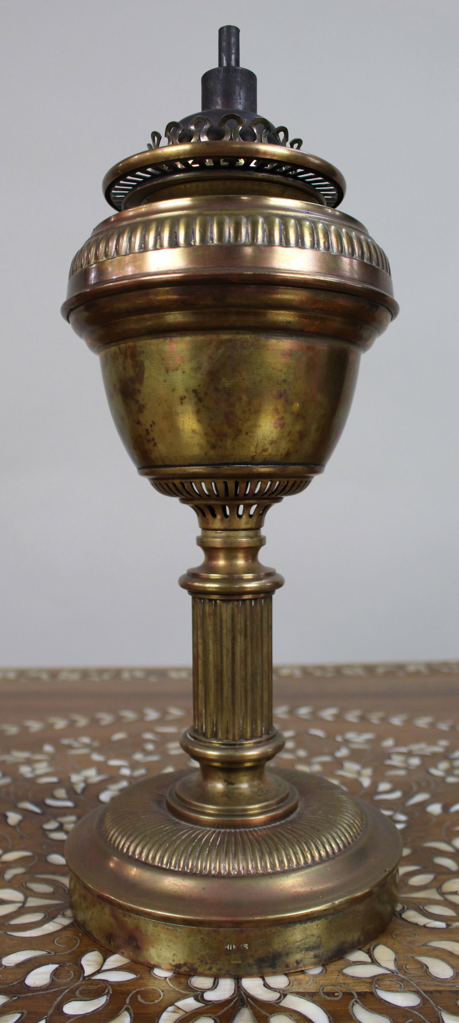 Antique English Brass Oil Lamp (1 of 7)