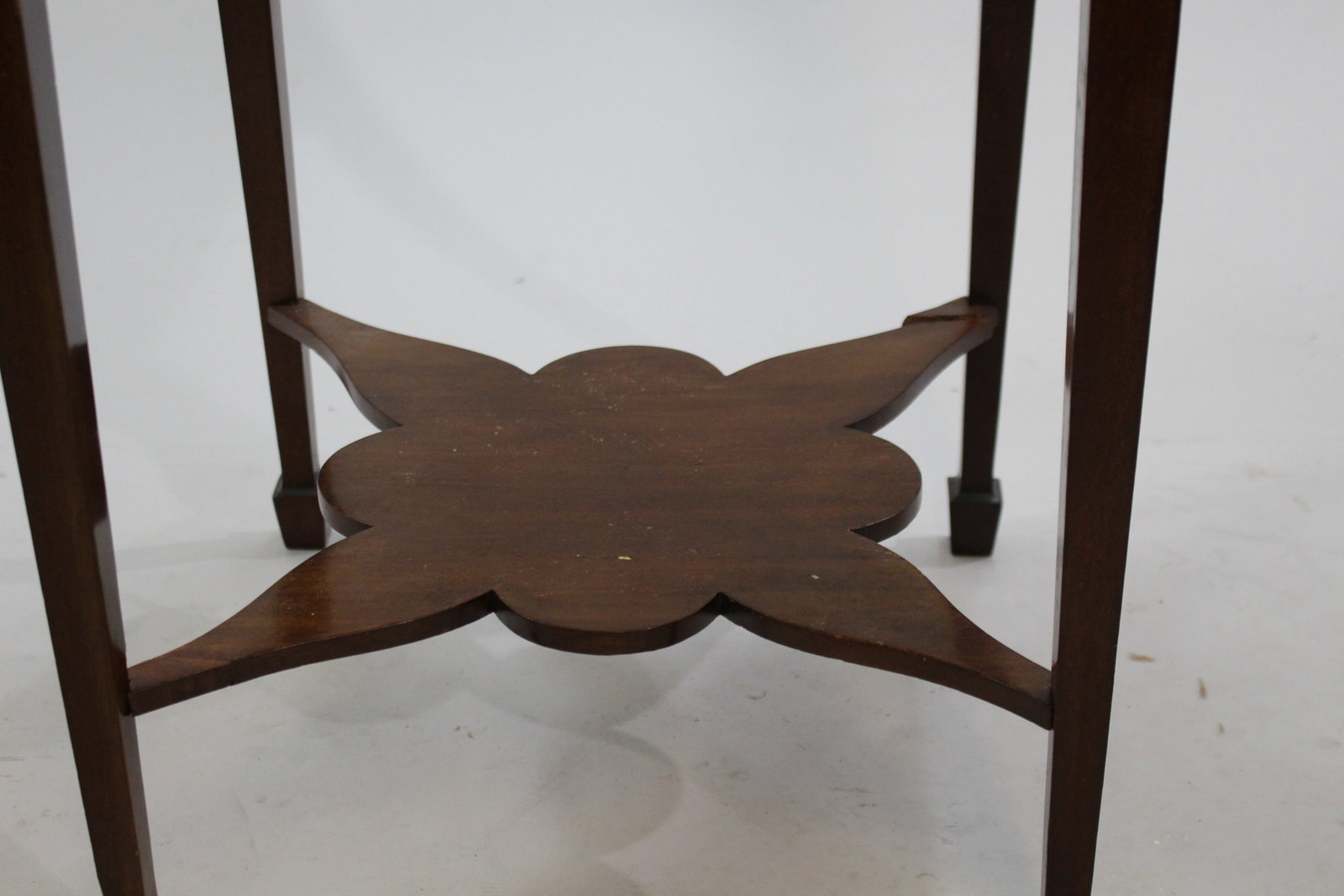 Regency Era Mahogany Works Table with Decorative Inlay - 12