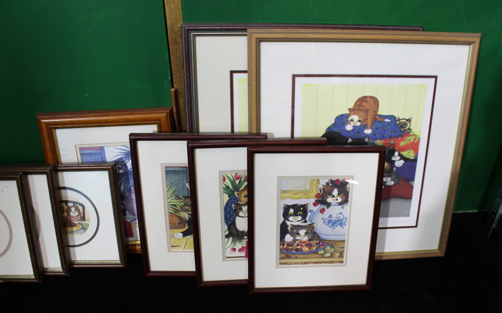 Collection of 9 Framed Cat Prints by Linda Jane Smith - 3