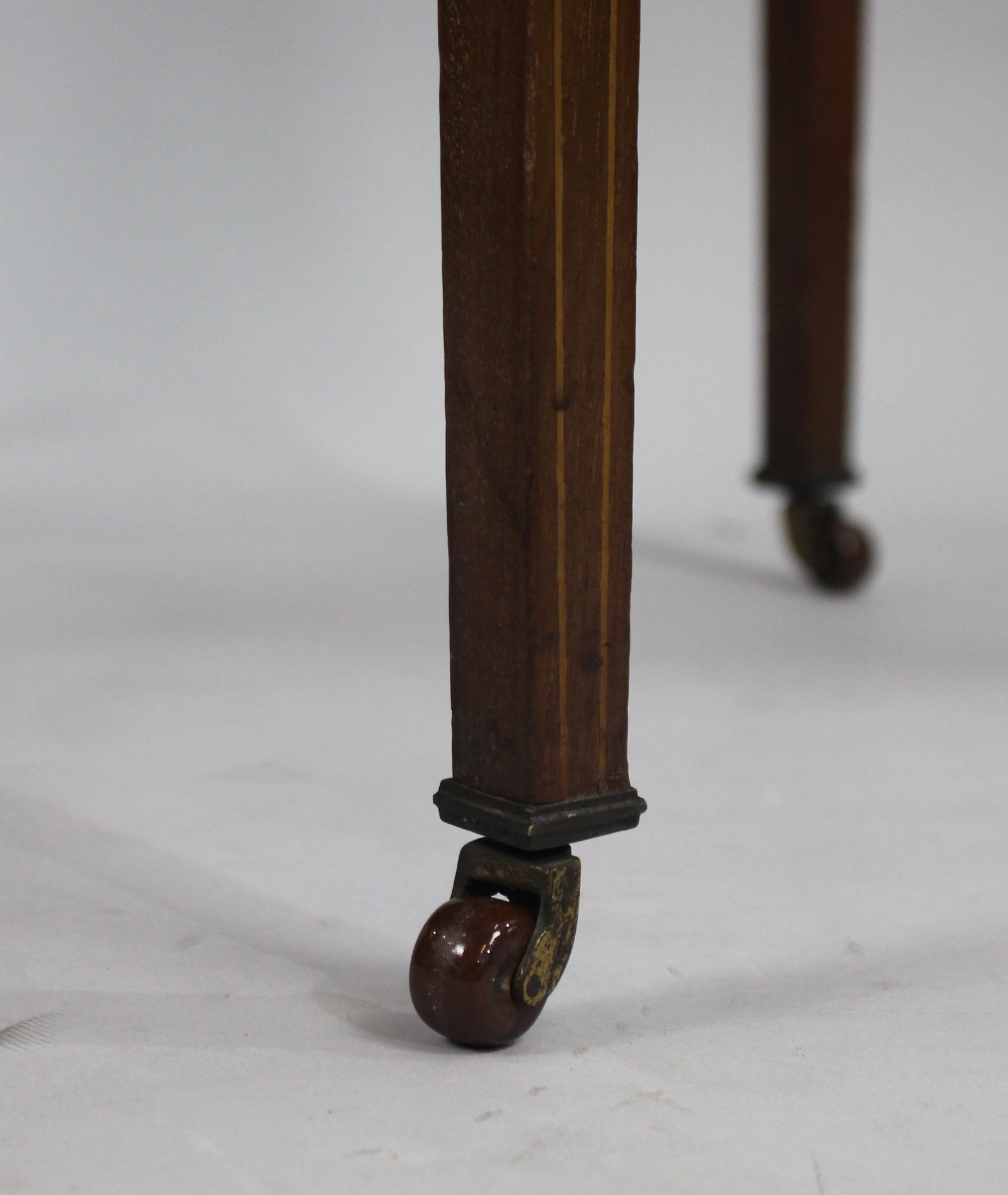 Edwardian Inlaid Oval Side Table - 6