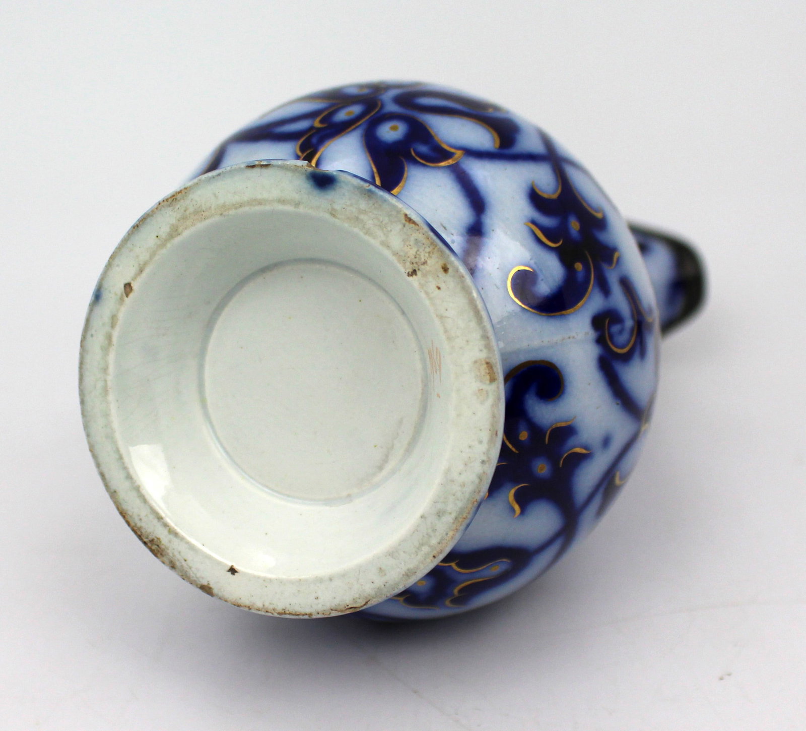 Victorian Flow Blue Relief-Moulded Jug with Pewter Lid, c.1850 - 16