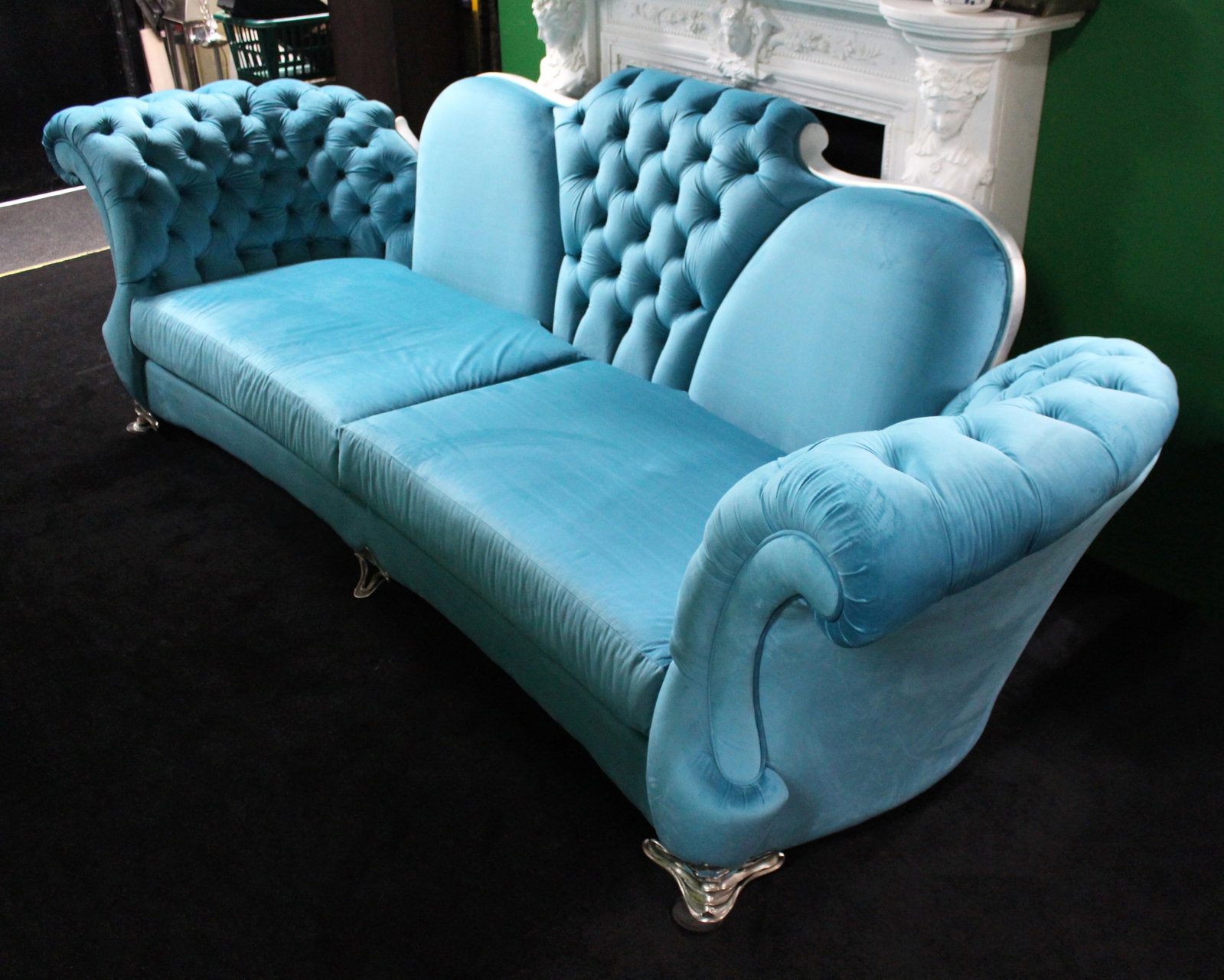 Mantellassi 1926 ‘Butterfly’ Sofa in Turquoise Velvet - 9