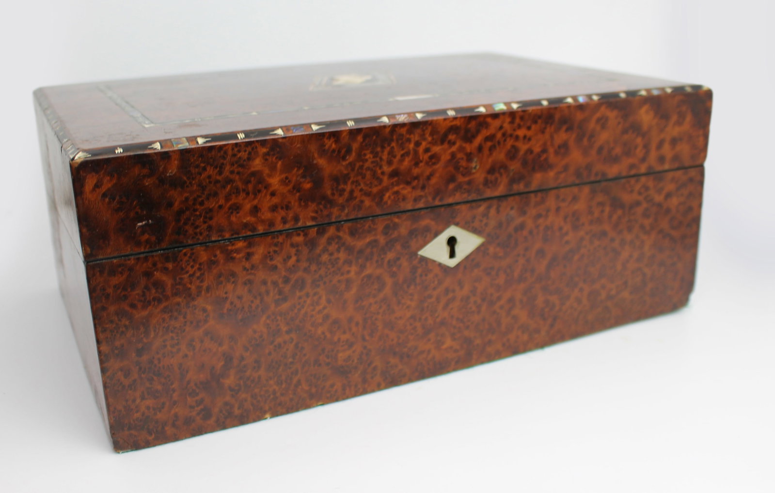 Antique Regency Amboyna & Mother-of-Pearl Inlaid Writing Slope, c.1830 - 11