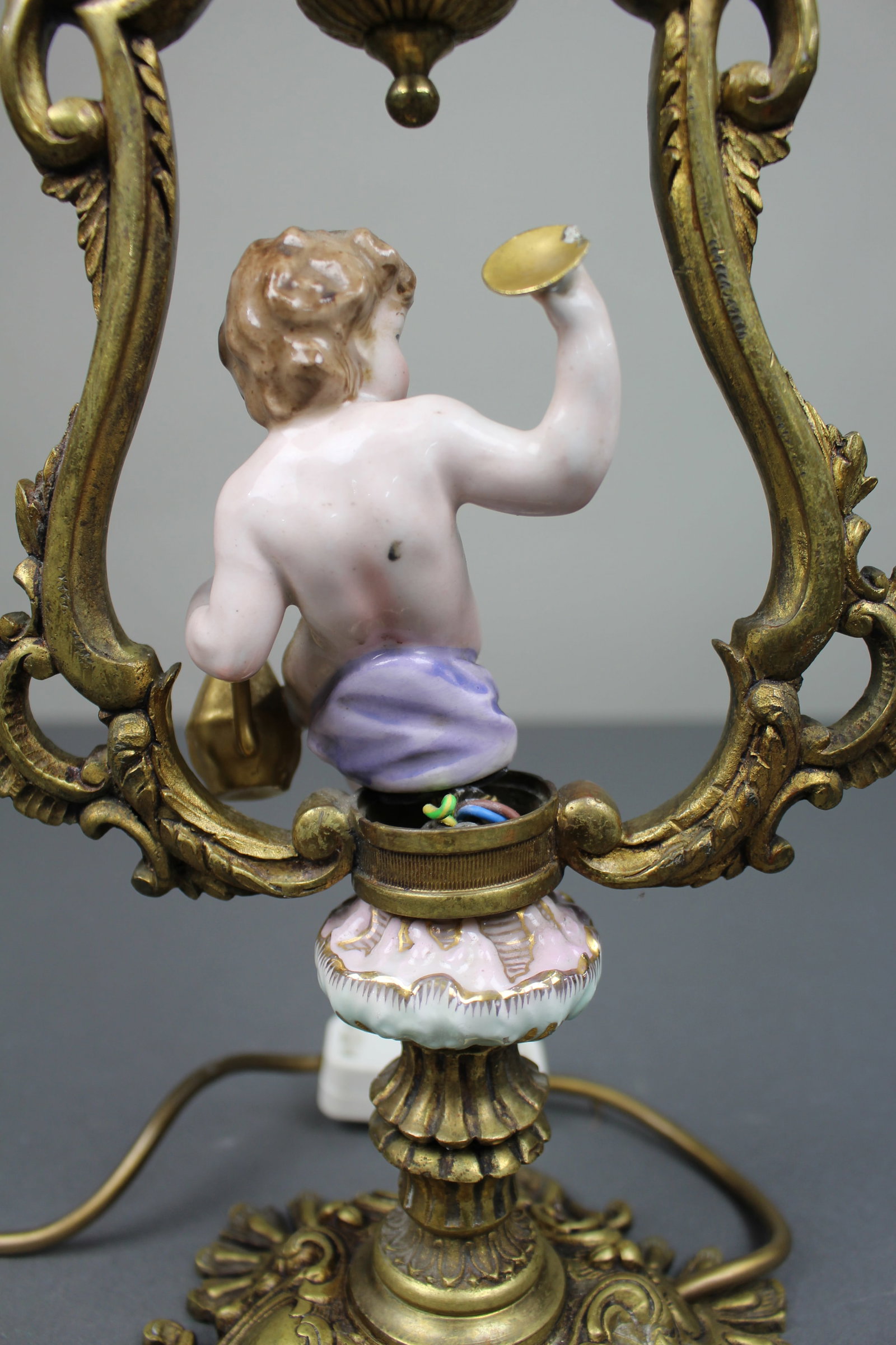 Antique Porcelain & Gilt Metal Cherub Table Lamp - 6