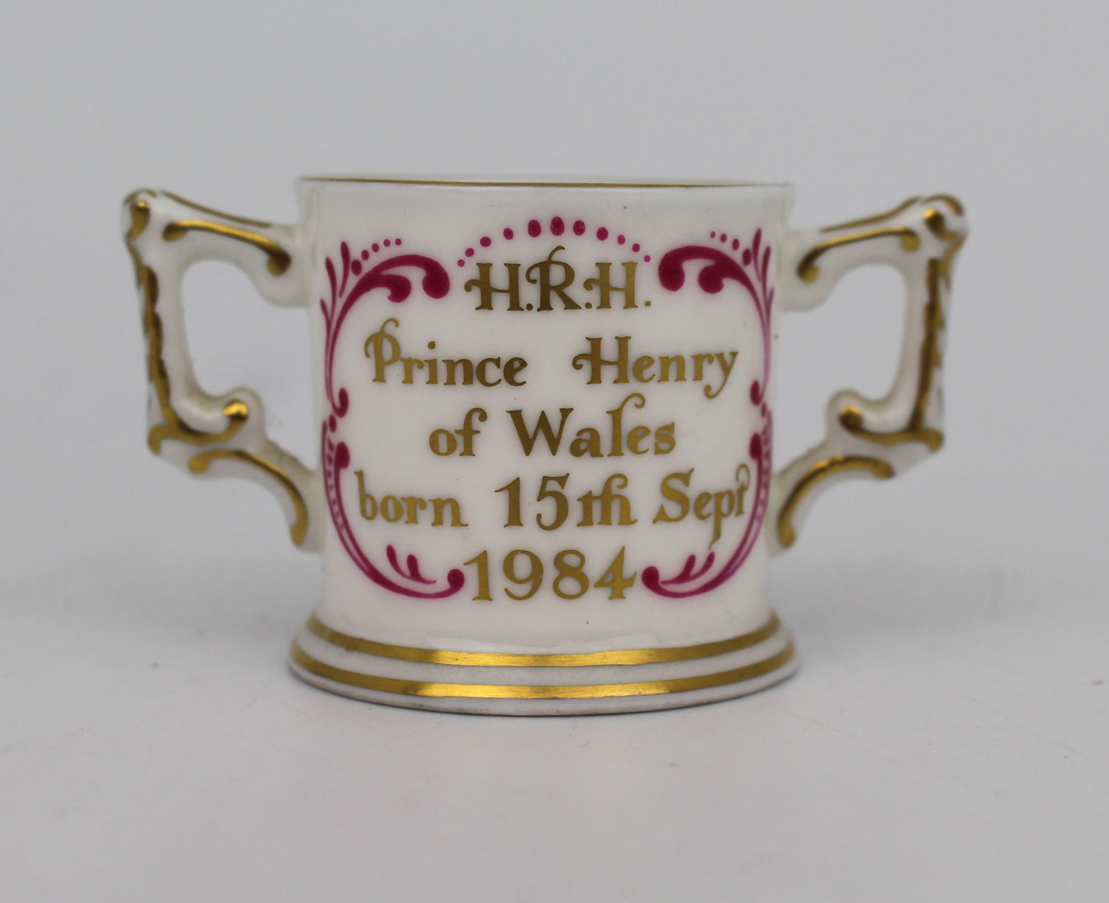 Royal Crown Derby miniature Royal Pinxton Roses Two Handled Cup - 2