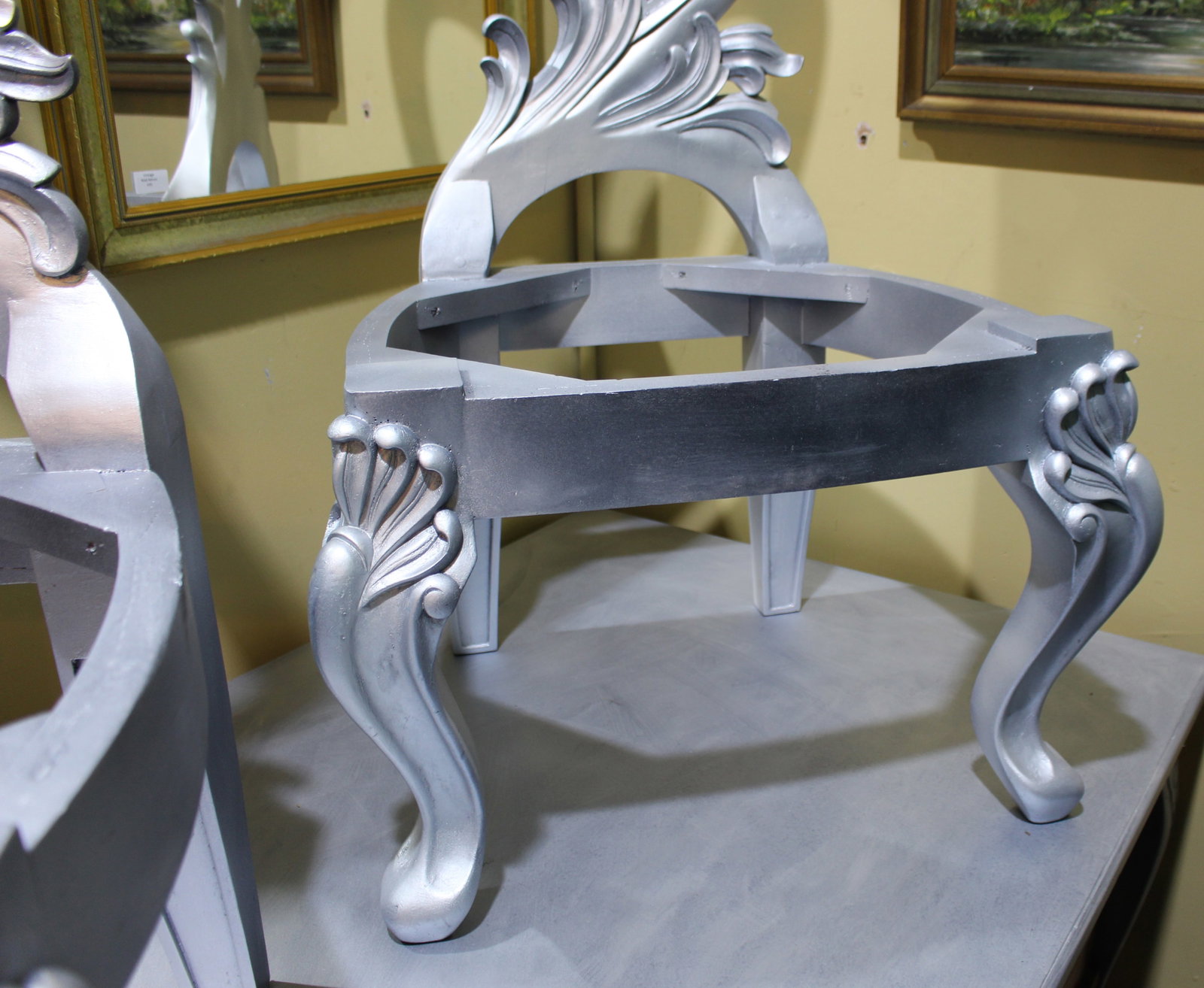 Harrison & Gil Styled Dining Table & 6 Chairs - 9