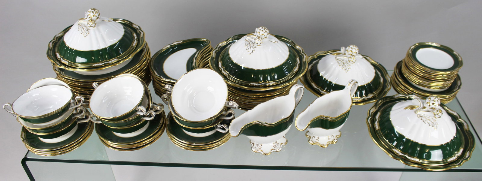 Fine Spode Harrogate Pattern 8 Place Dinner Service - 2