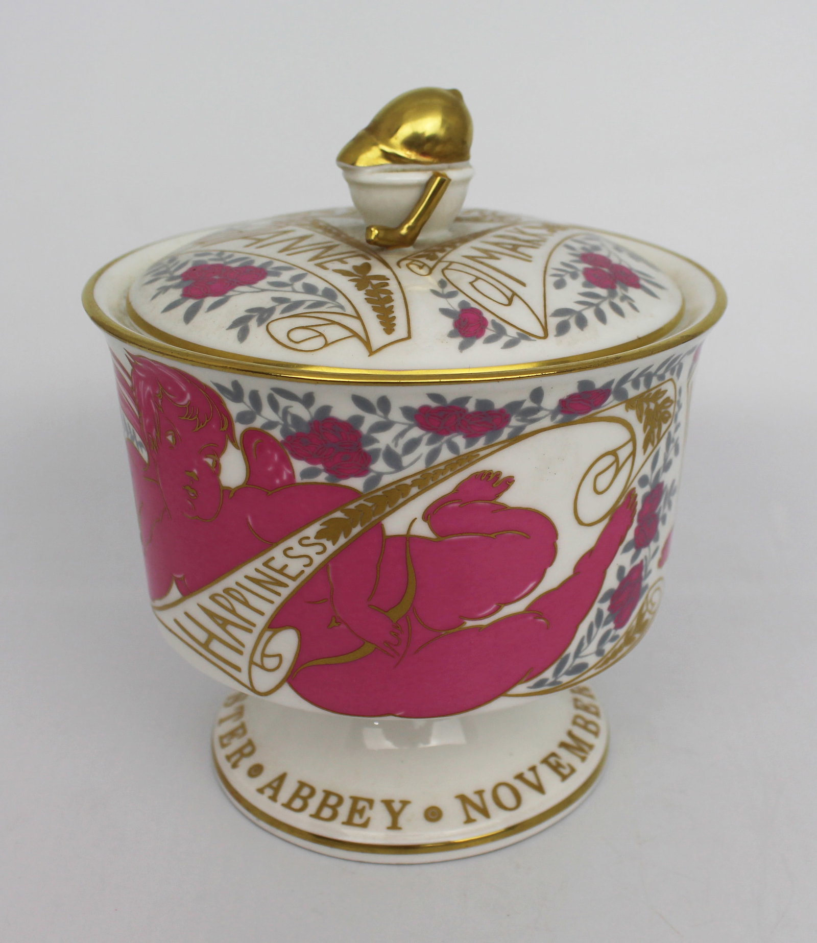 Coalport Commemorative Princess Anne Marriage Vase & Cover: Title: Coalport Commemorative Princess Anne Marriage Vase & Cover Description: Coalport Commemorative Princess Anne Marriage Vase & Cover Coalport. Porcelain. "To Commemorate the Marriage of