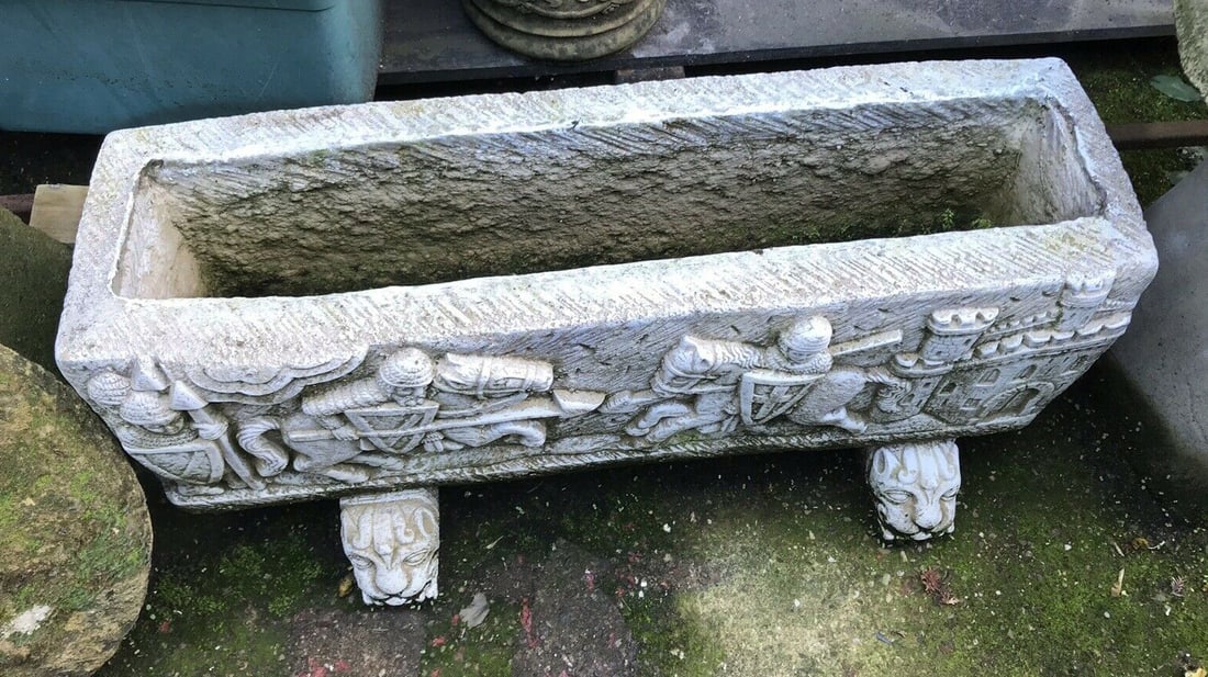 Artisan-Made Medieval Style Stone Planter on Lion Feet - 2