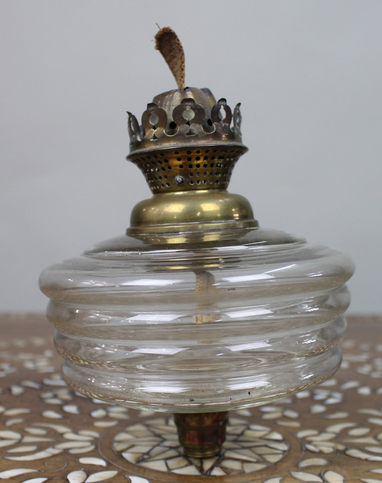 Antique Ribbed Glass and Brass Oil Lamp Font, c.1900 - 2