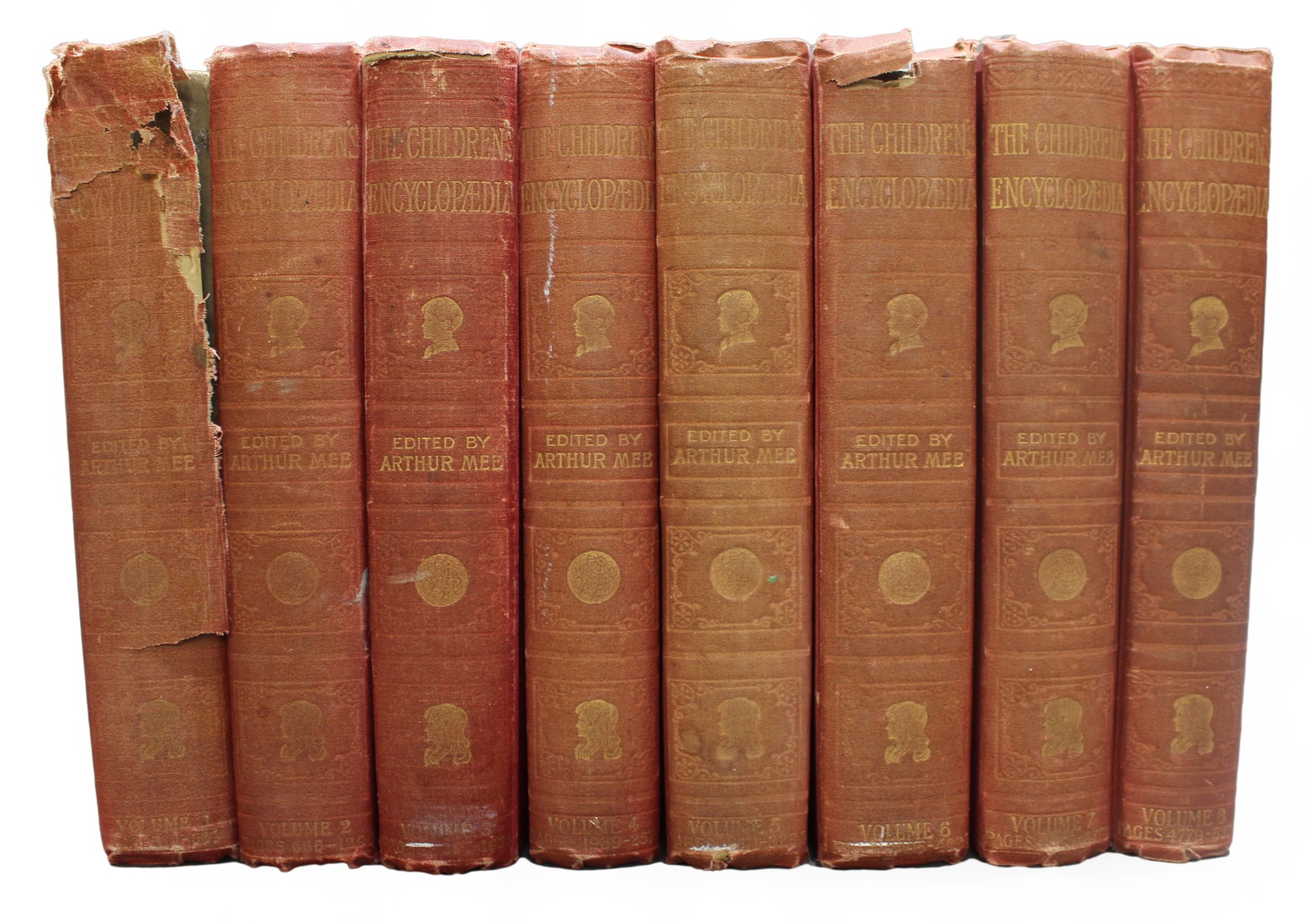 The Children's Encyclopaedia Edited by Arthur Mee 8 Volumes: Title: The Children's Encyclopaedia Edited by Arthur Mee 8 Volumes Description: The Children's Encyclopaedia Edited by Arthur Mee 8 Volumes Wear and marks as pictured Condition: Used Delivery option: