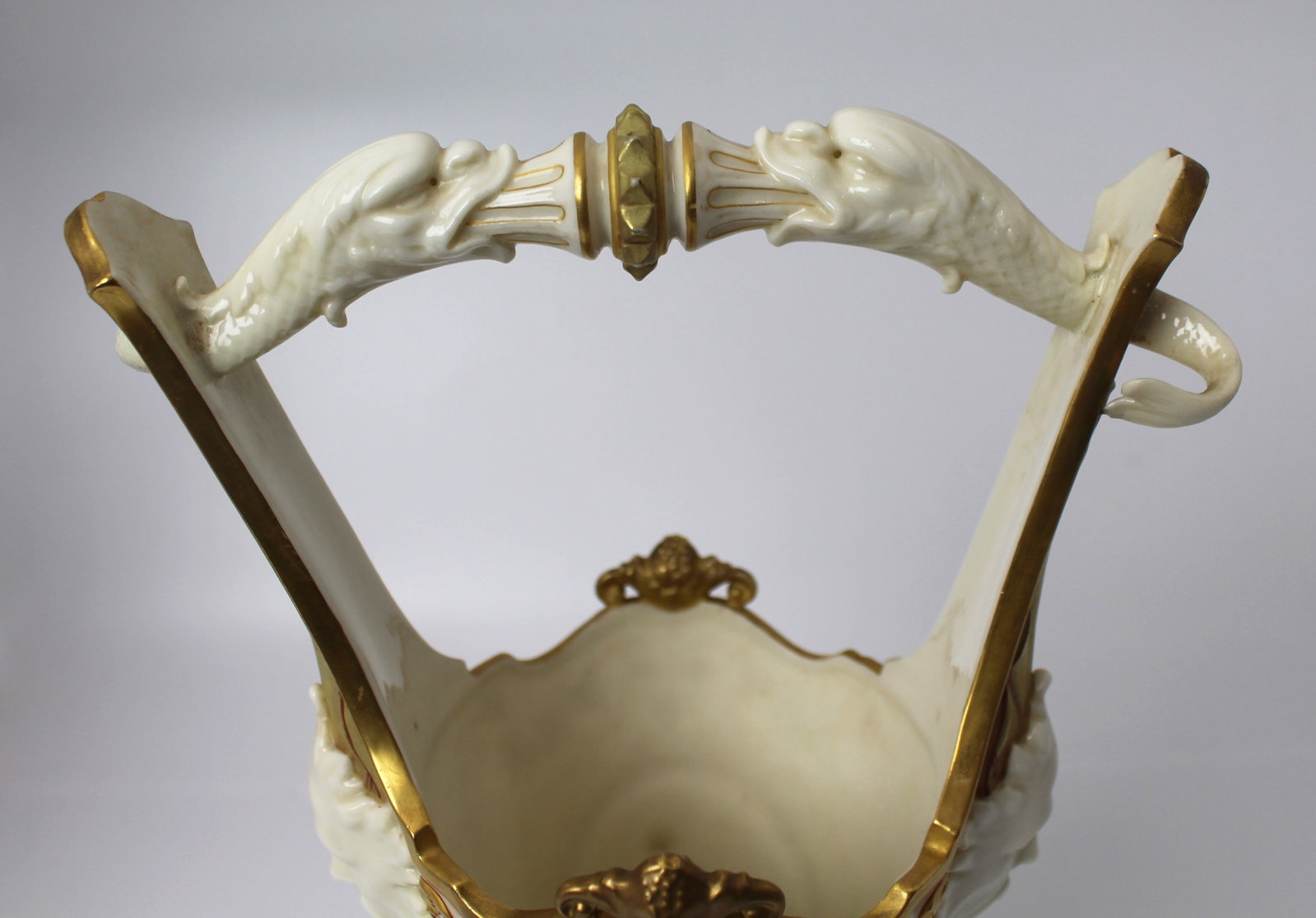 Royal Worcester Exhibition Vase – Retailed by A.B. Daniell & Son, 1884 - 13