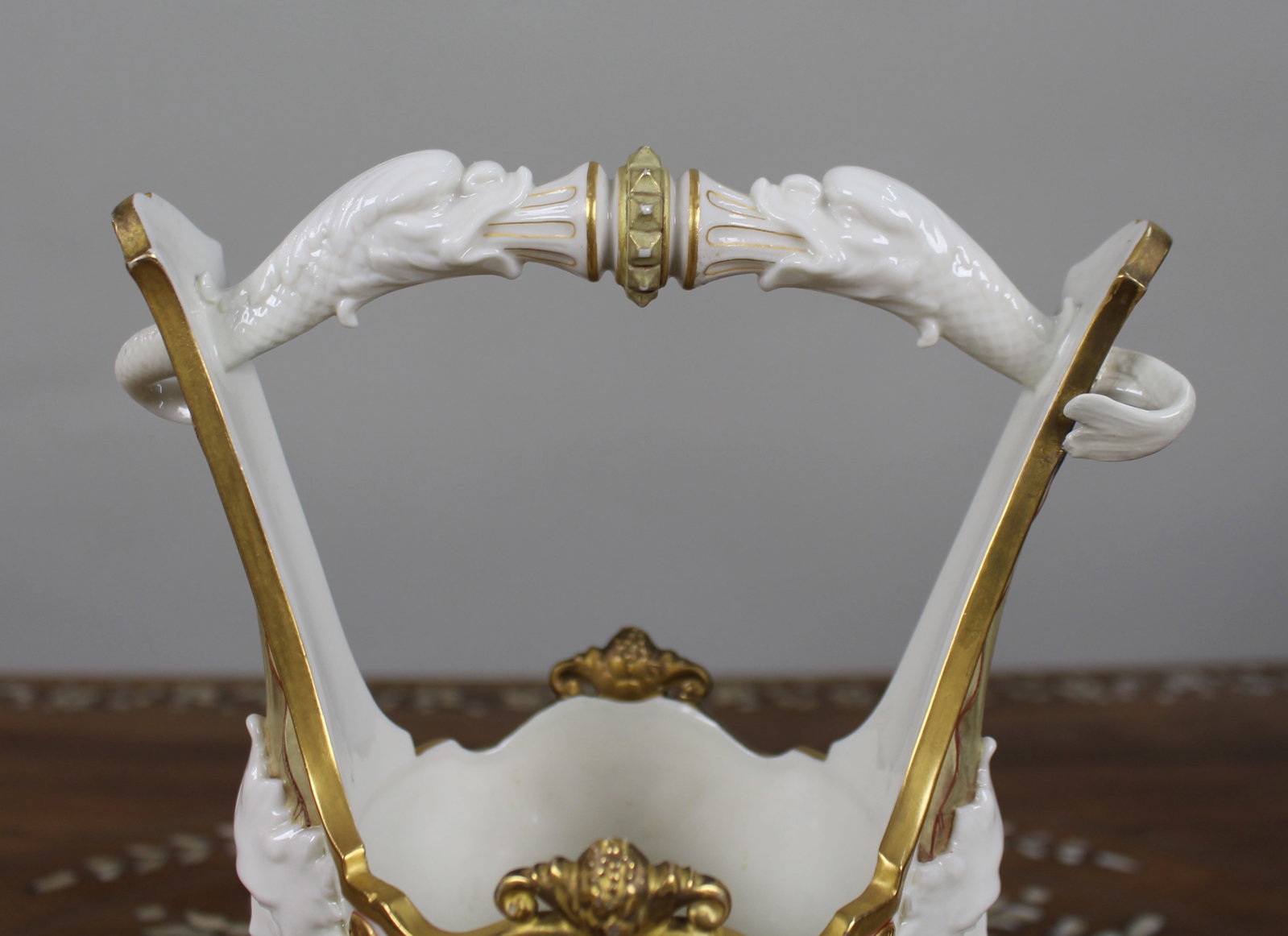 Royal Worcester Exhibition Vase – Retailed by A.B. Daniell & Son, 1884 - 5
