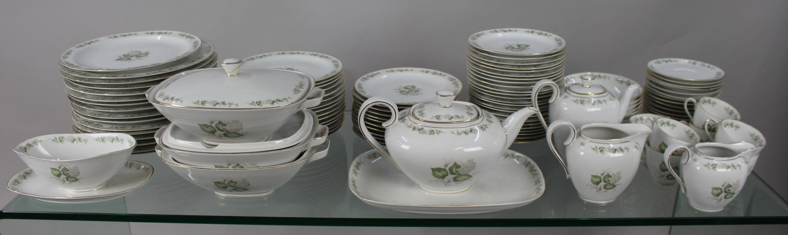 Extensive Franconia Krautheim “Summer Bloom“ Dinner Tea Service (1 of 15)