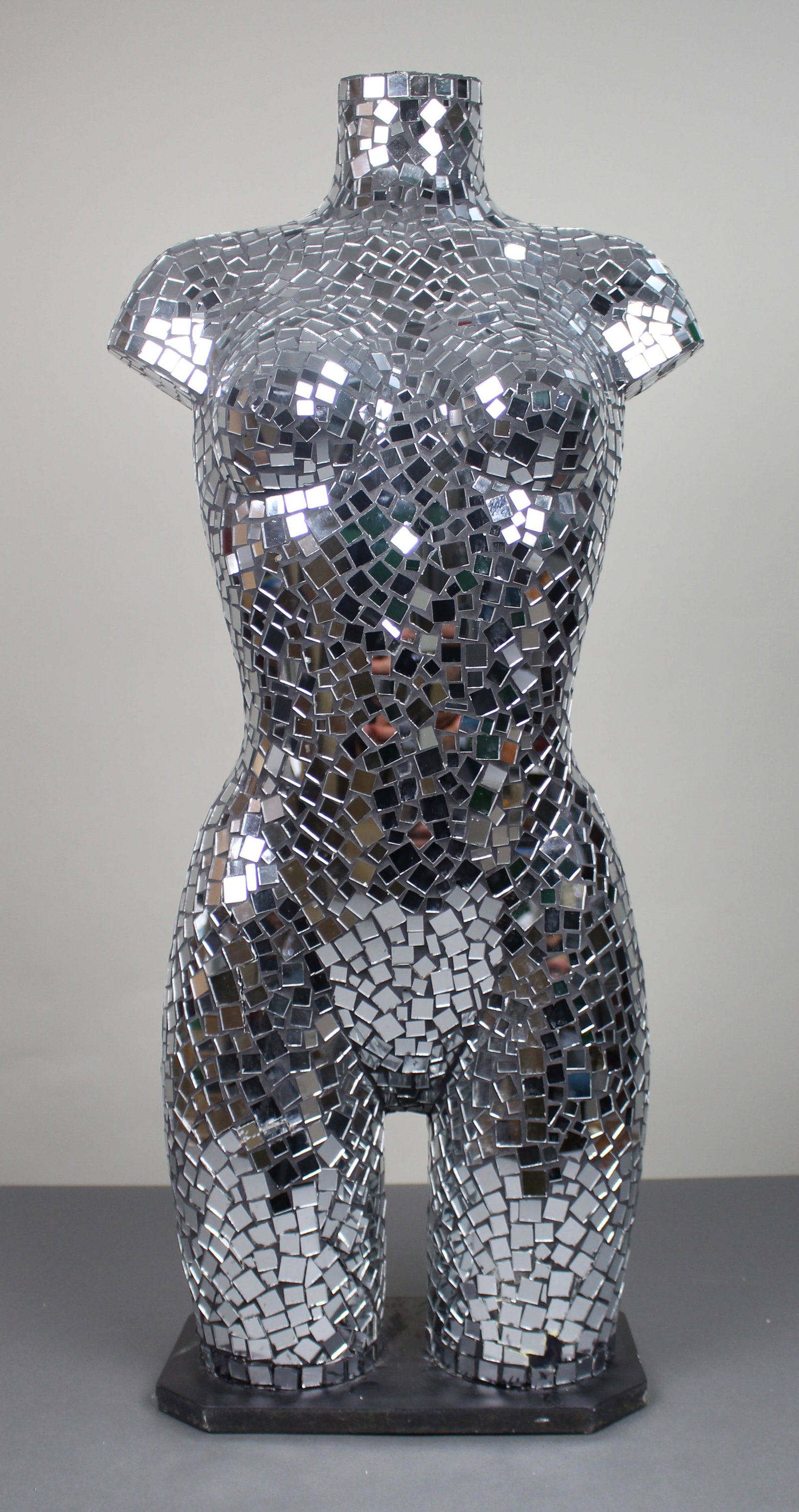 Mirrored Mannequin Torso (1 of 6)