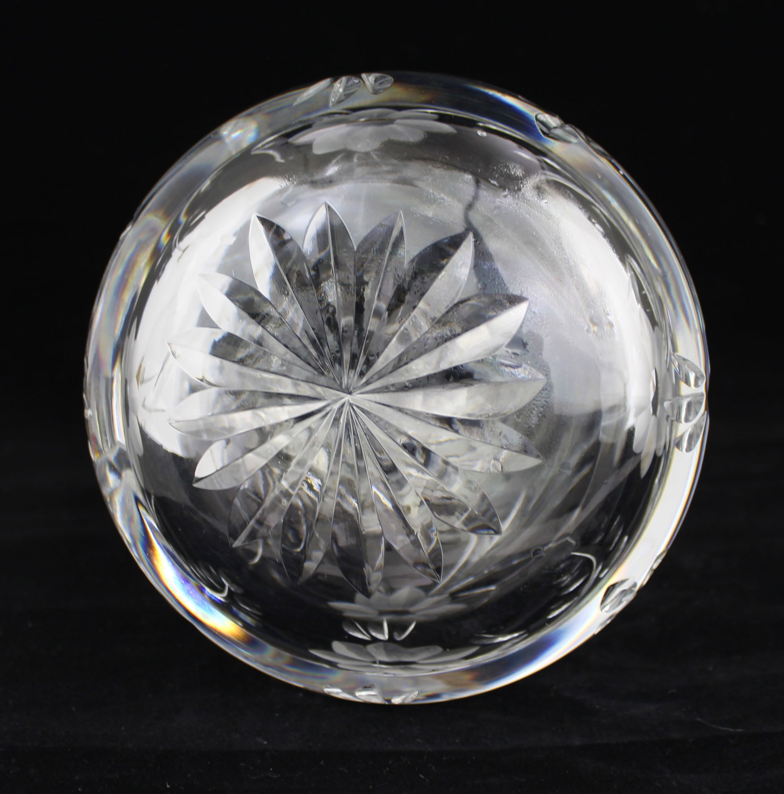 Fine Heavy Cut Crystal Drinks Decanter - 5
