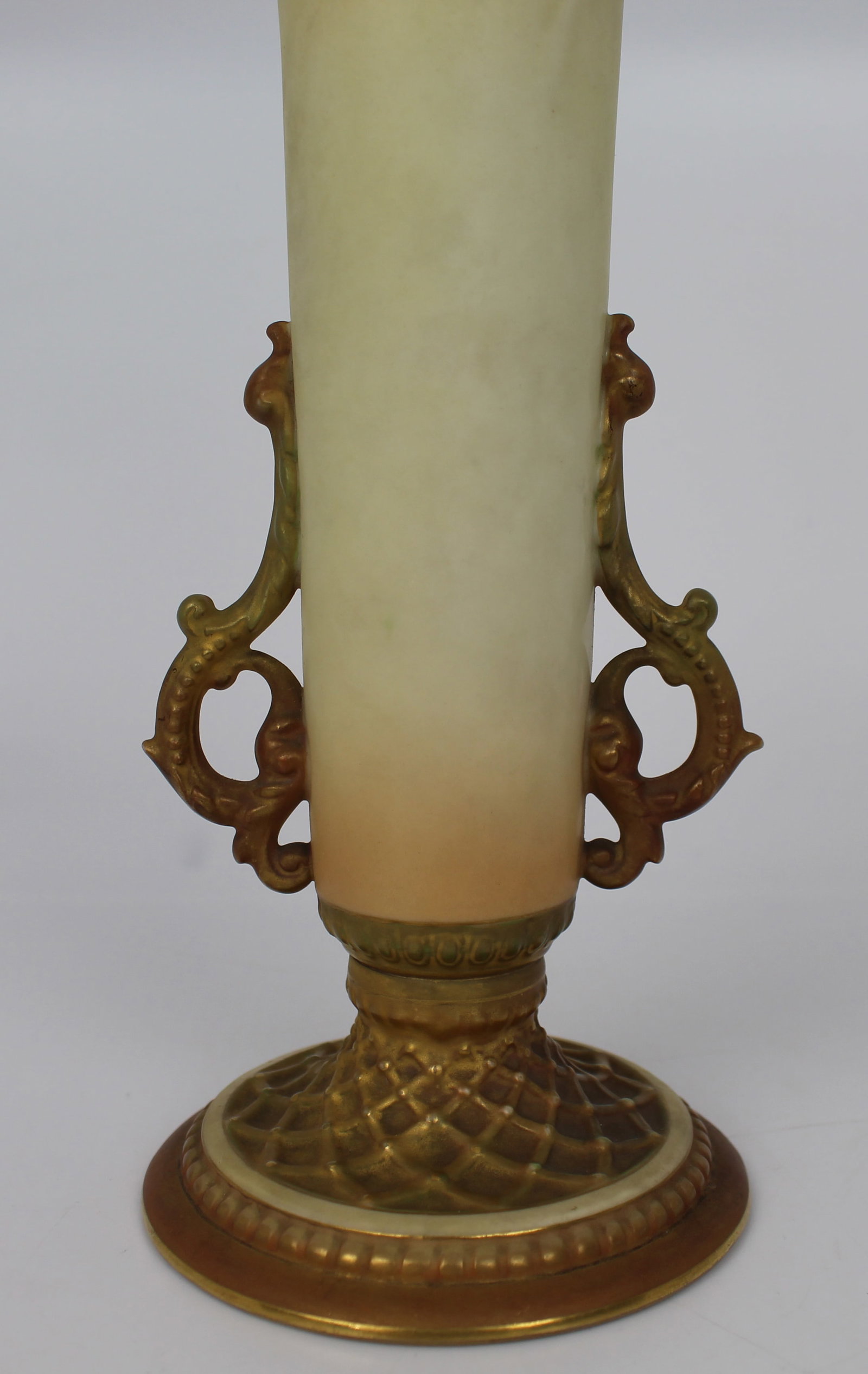 Early 20th c. Royal Worcester Blush Vase - 3