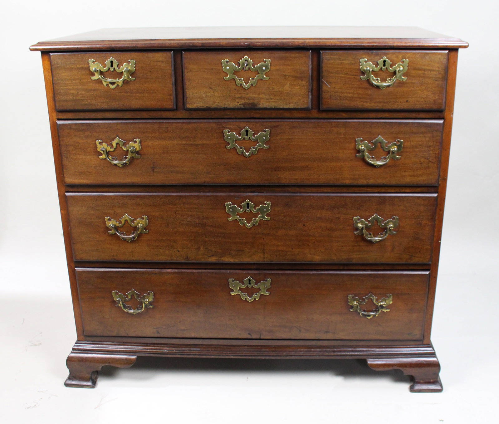 Antique 18th c. George III Mahogany Dumfries House Chest of Drawers - 3
