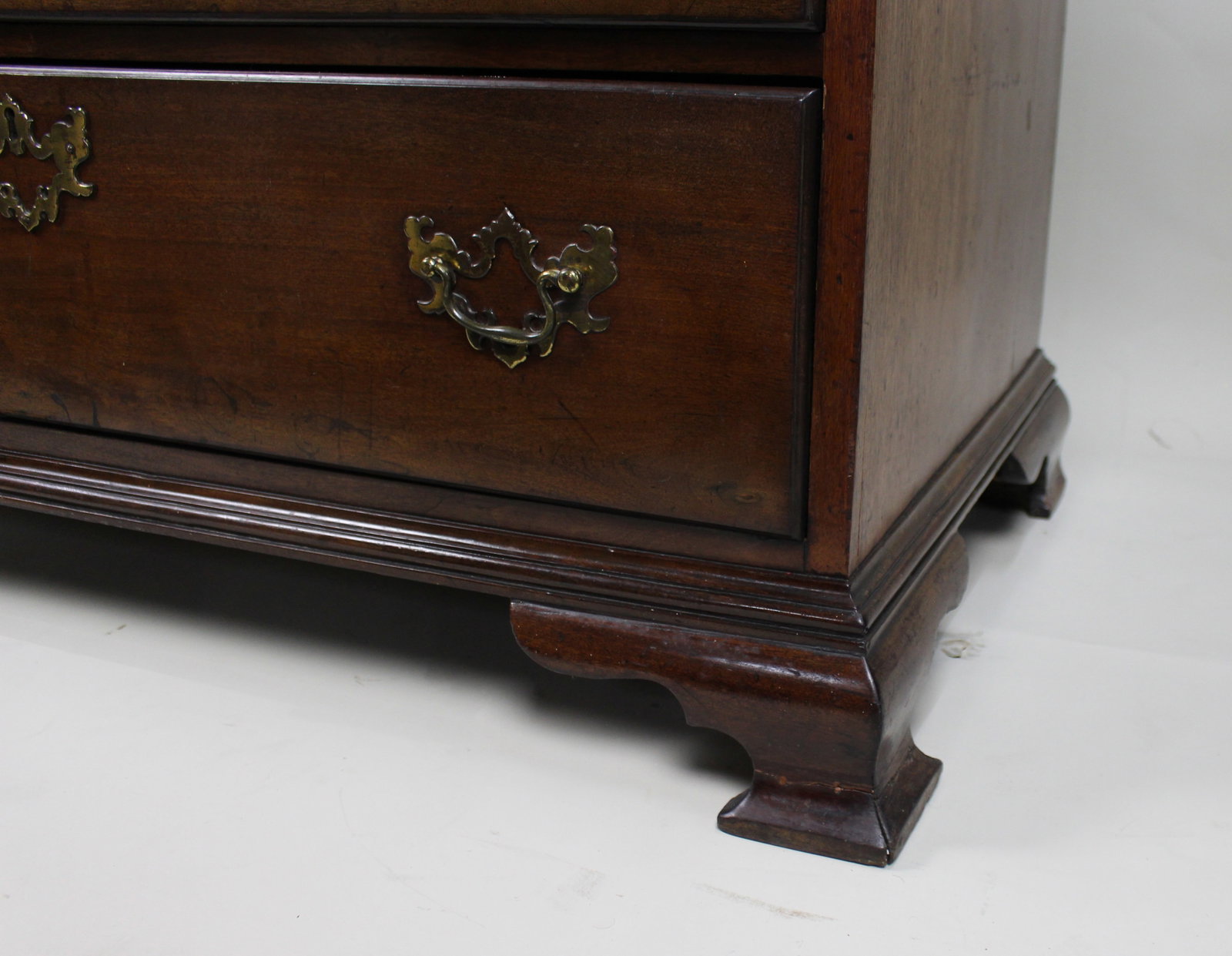 Antique 18th c. George III Mahogany Dumfries House Chest of Drawers - 6
