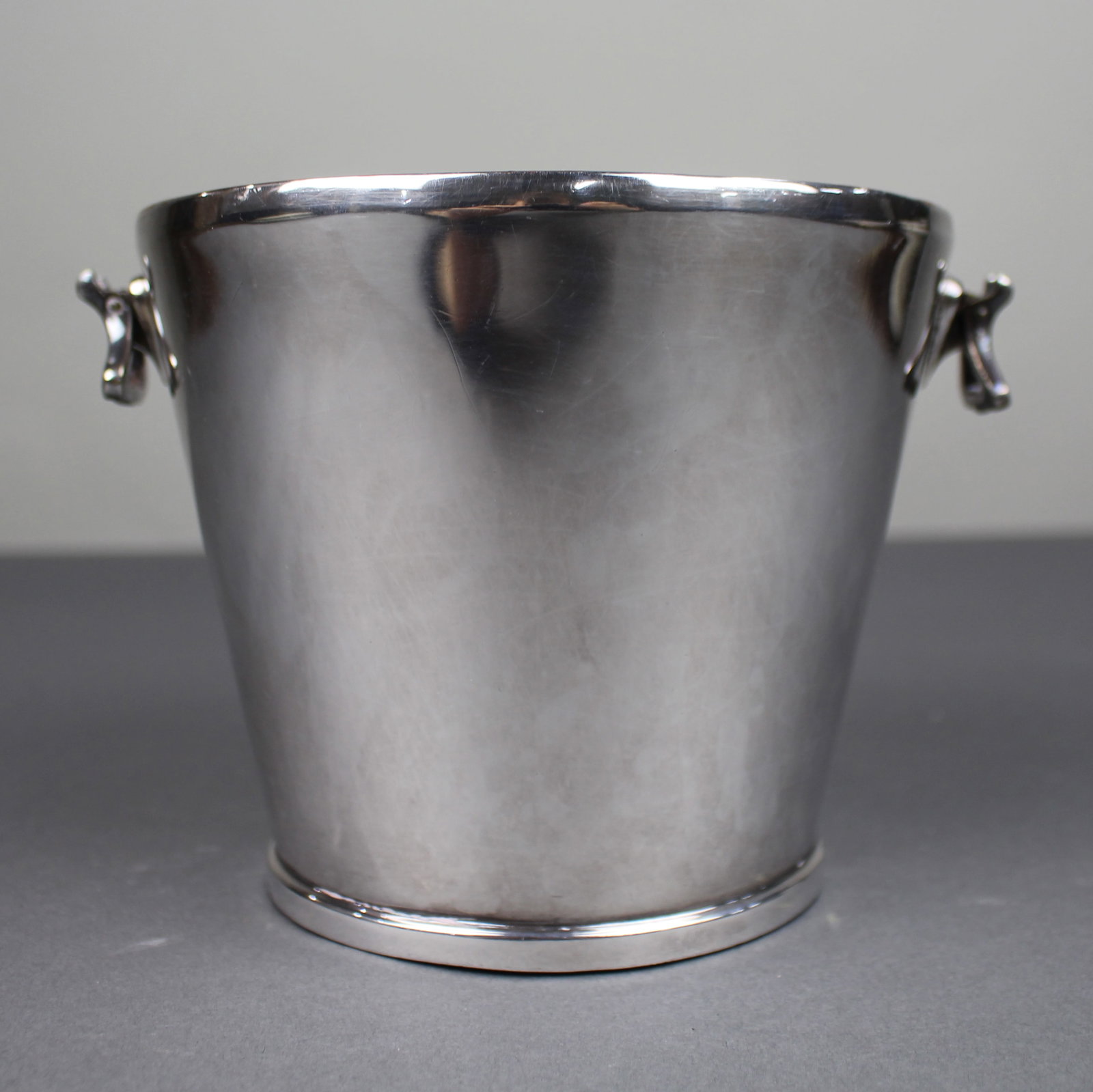 Vintage Silver Plated Two Handled Champagne Bucket (1 of 6)