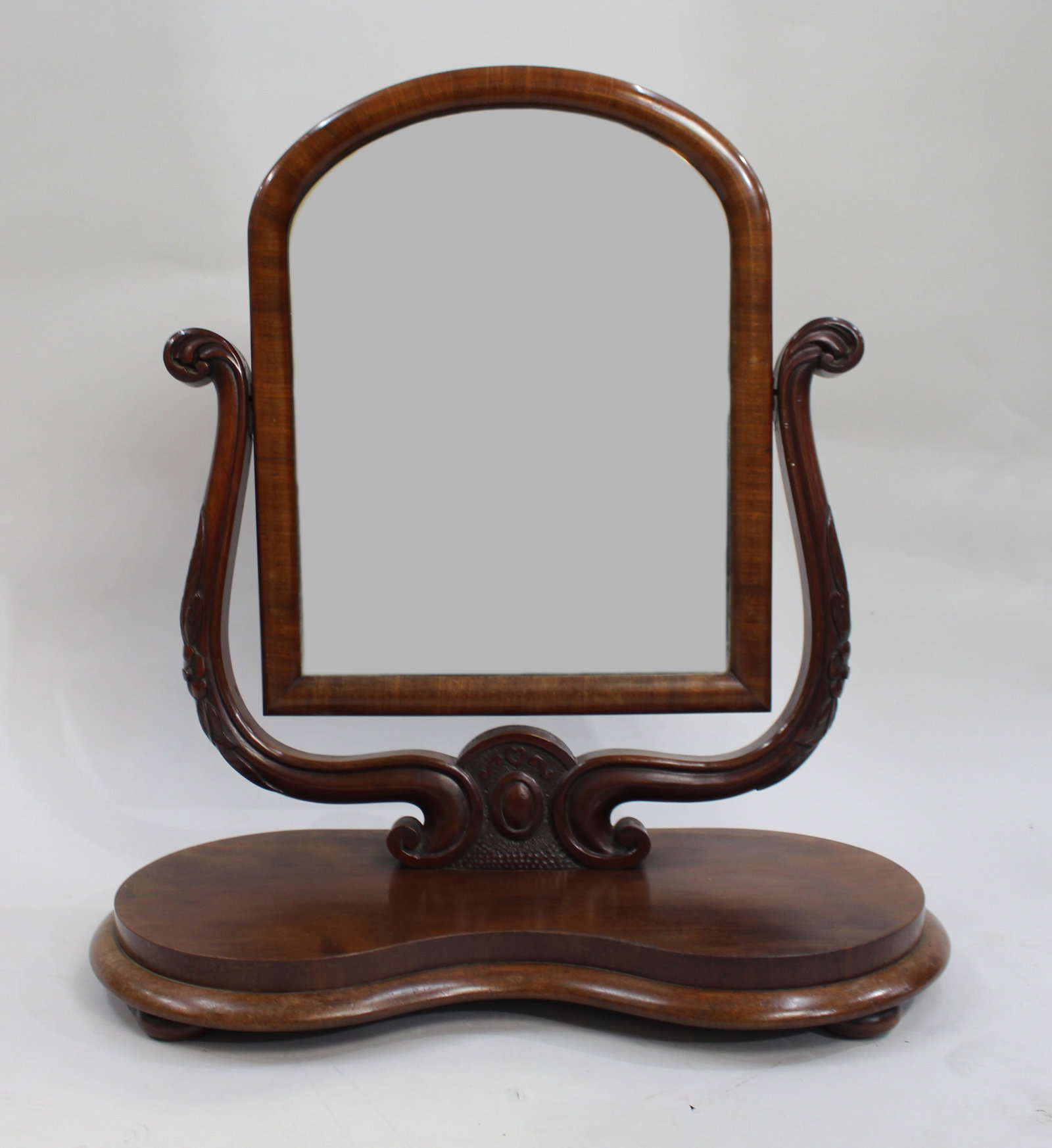 Victorian Mahogany Harp Shaped Toilet Mirror c.1850 (1 of 6)