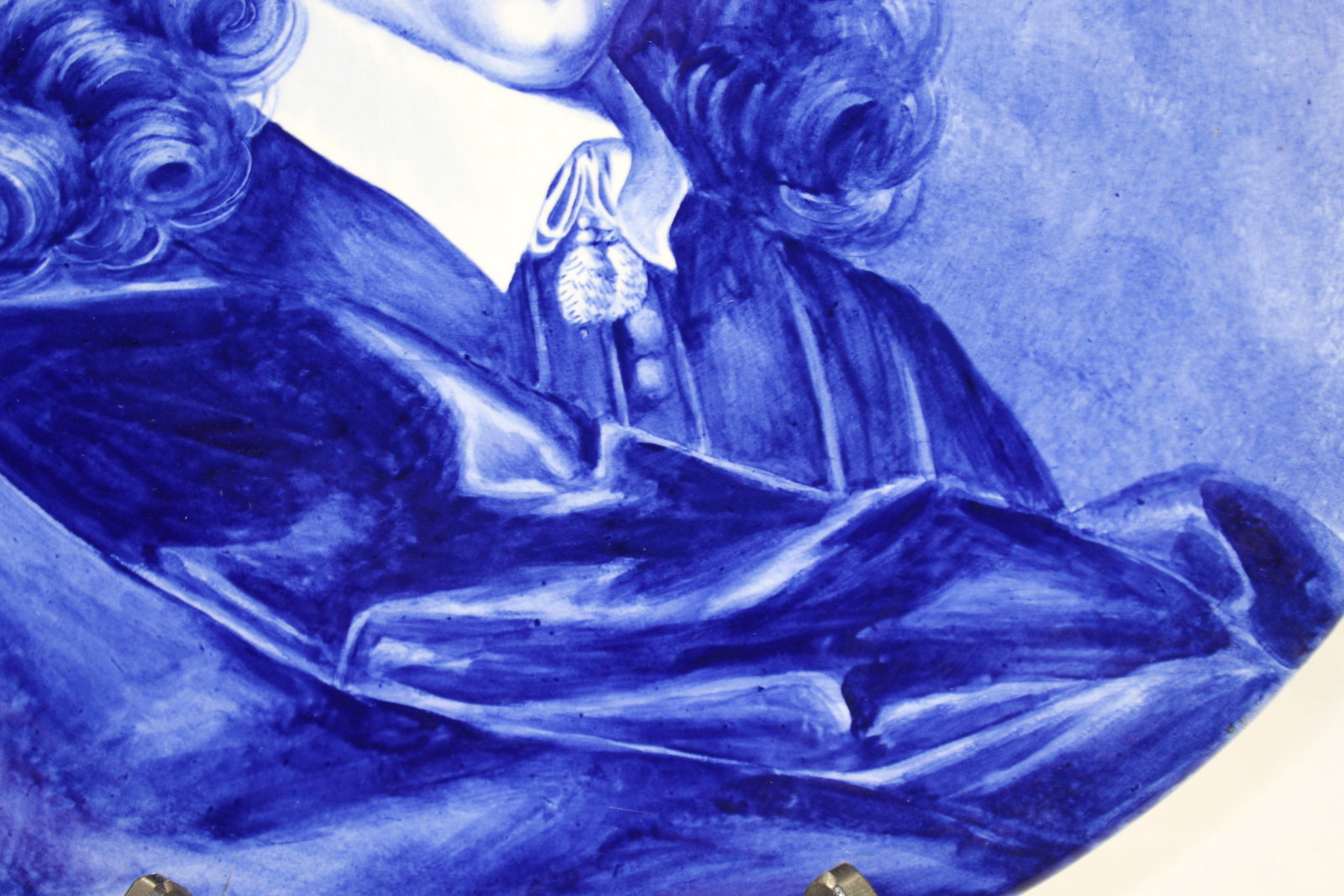 Fine Royal Bonn Blue & White Portrait Charger – Van Genden, c.1890 - 7