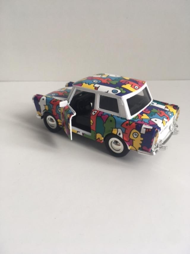 Thierry Noir (b.1958) ‘Heads’ Berlin Trabant Car In Colours By Thierry Noir, 1994, Sold  - 2