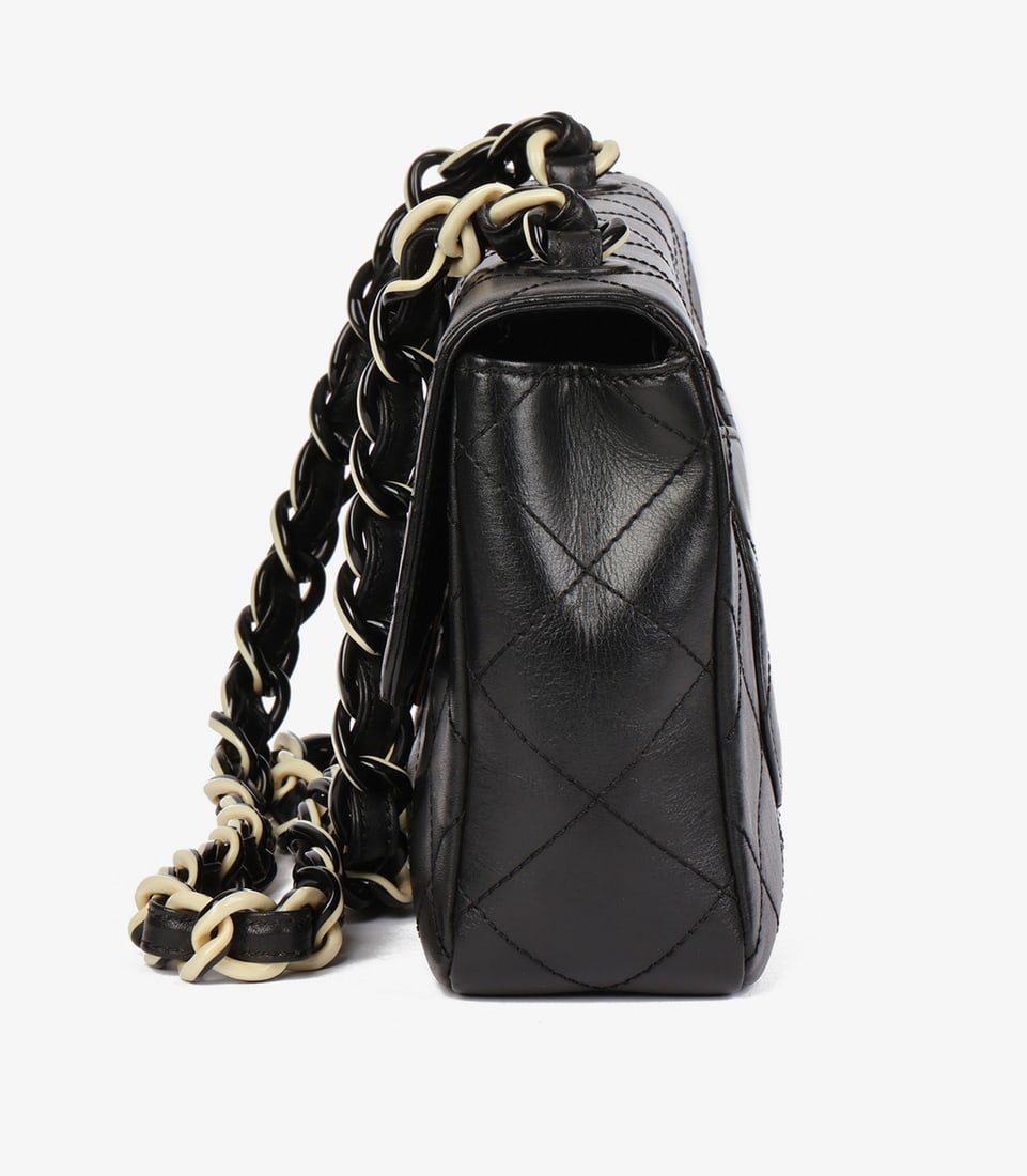 Chanel Black Quilted Lambskin Vintage Medium Classic Single Flap Bag - 10