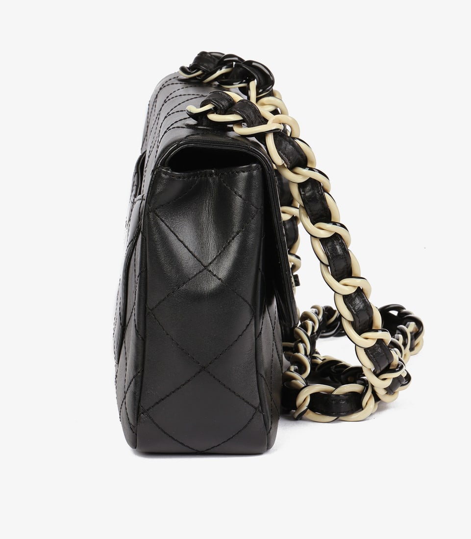 Chanel Black Quilted Lambskin Vintage Medium Classic Single Flap Bag - 9