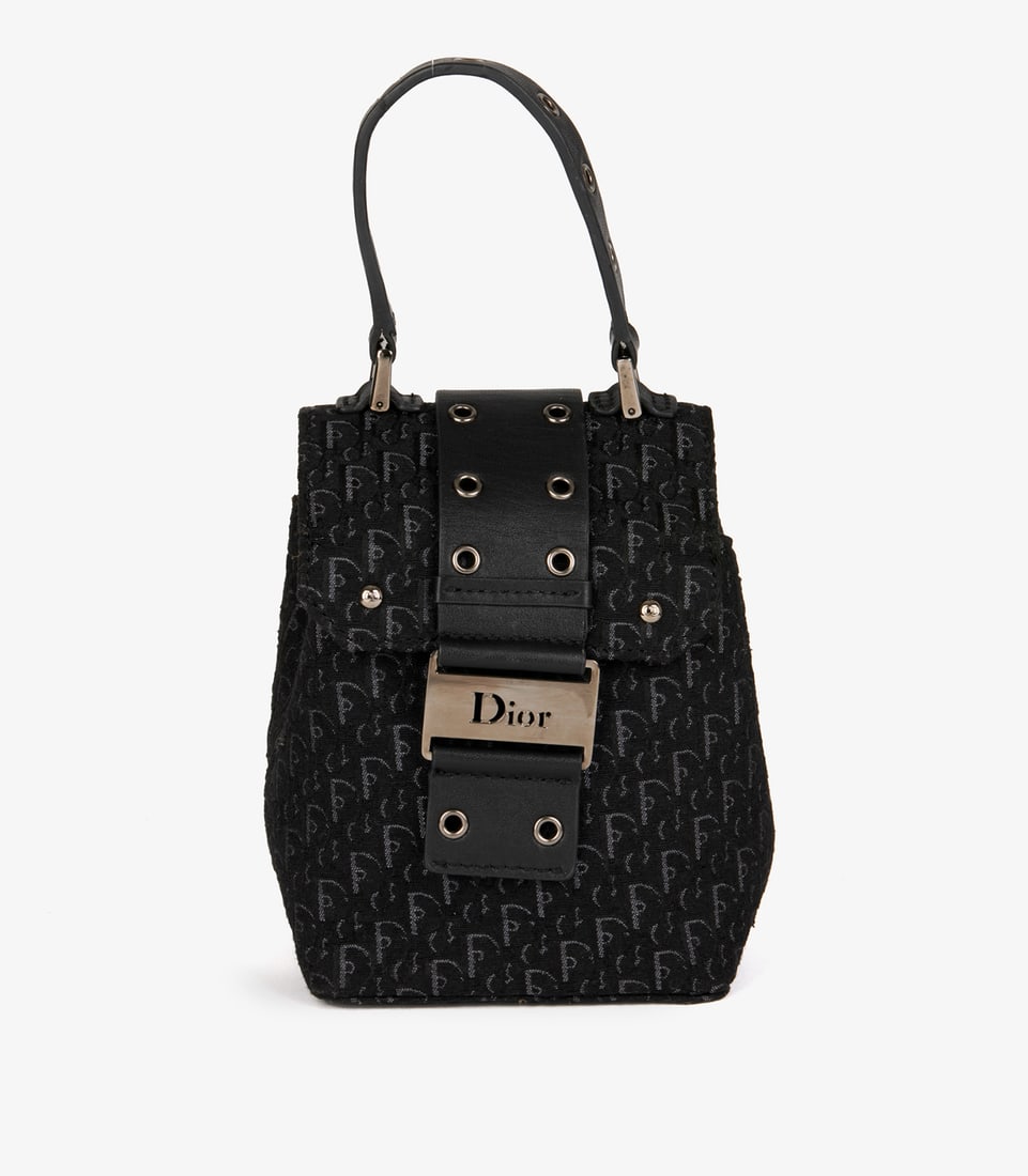 Christian Dior Black Oblique Monogram Canvas & Calfskin Leather Vintage Top Handle Box Bag: Title: Christian Dior Black Oblique Monogram Canvas & Calfskin Leather Vintage Top Handle Box Bag Description: Christian Dior Black Oblique Monogram Canvas & Calfskin Leather Vin