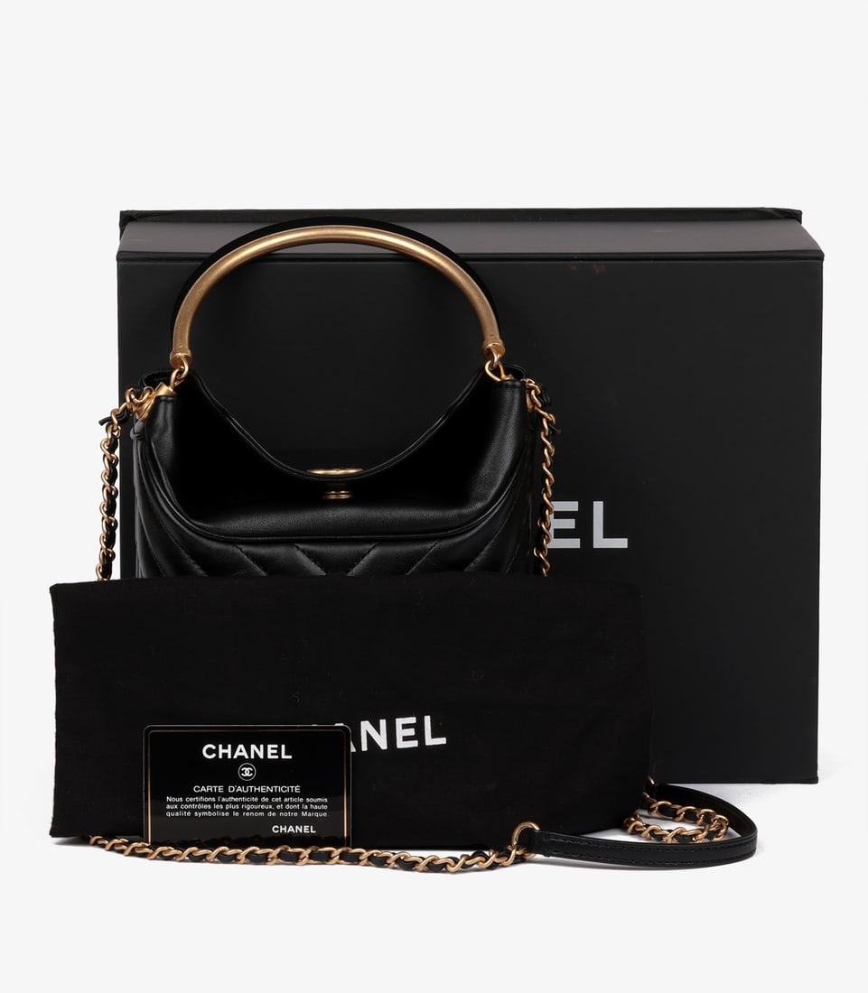 Chanel Black Chevron Quilted Lambskin Handle with Chic Bucket Bag - 13